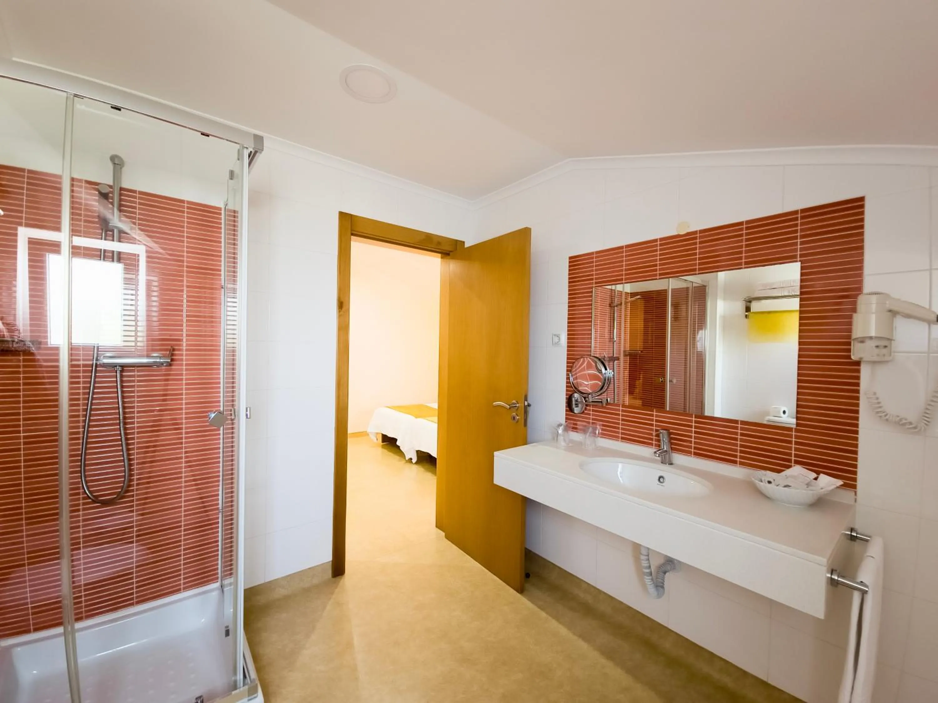 Shower in Hospedaria Recomeçar