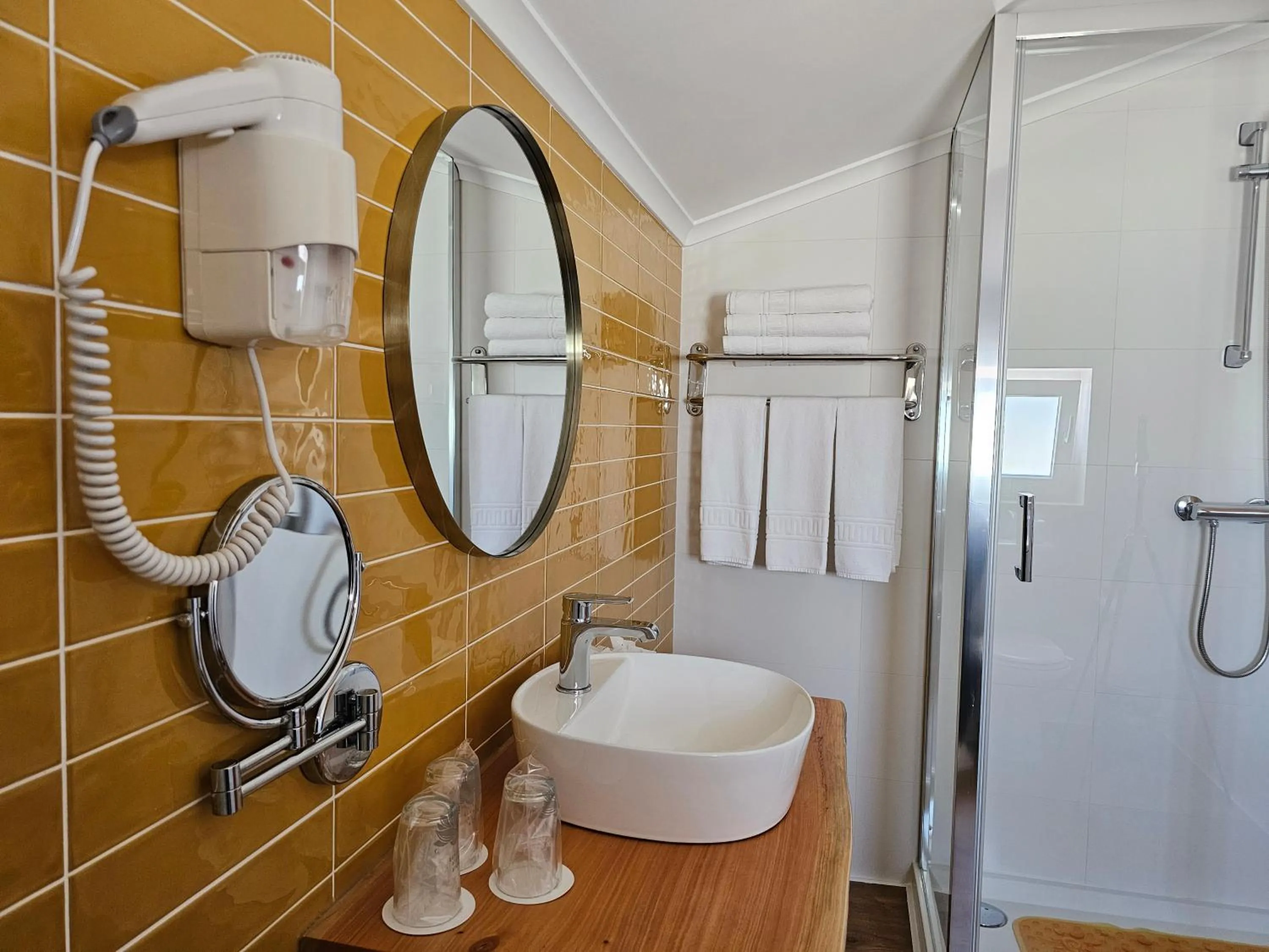 Shower in Hospedaria Recomeçar