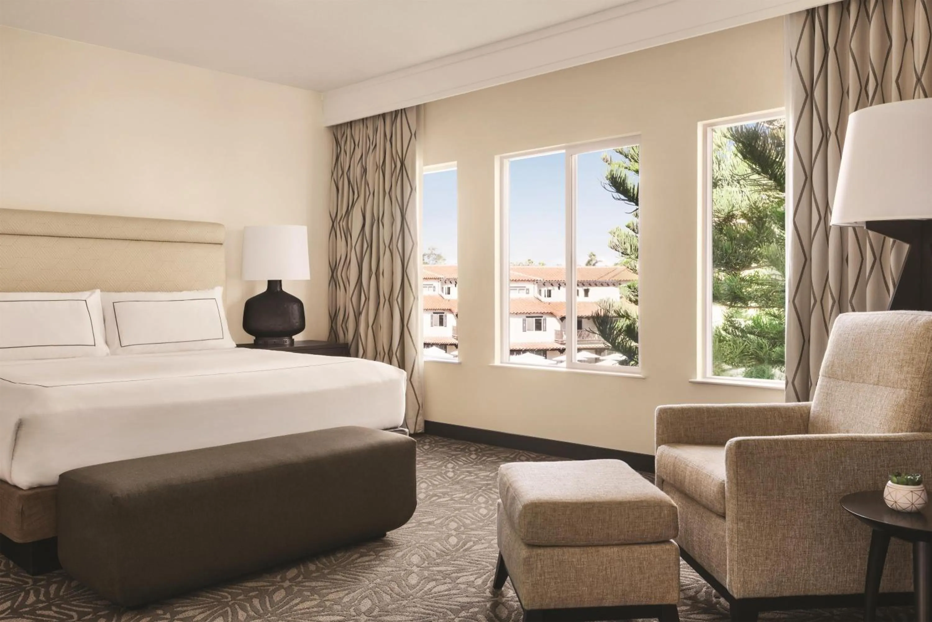 Bed in Zachari Dunes on Mandalay Beach, Curio Collection by Hilton