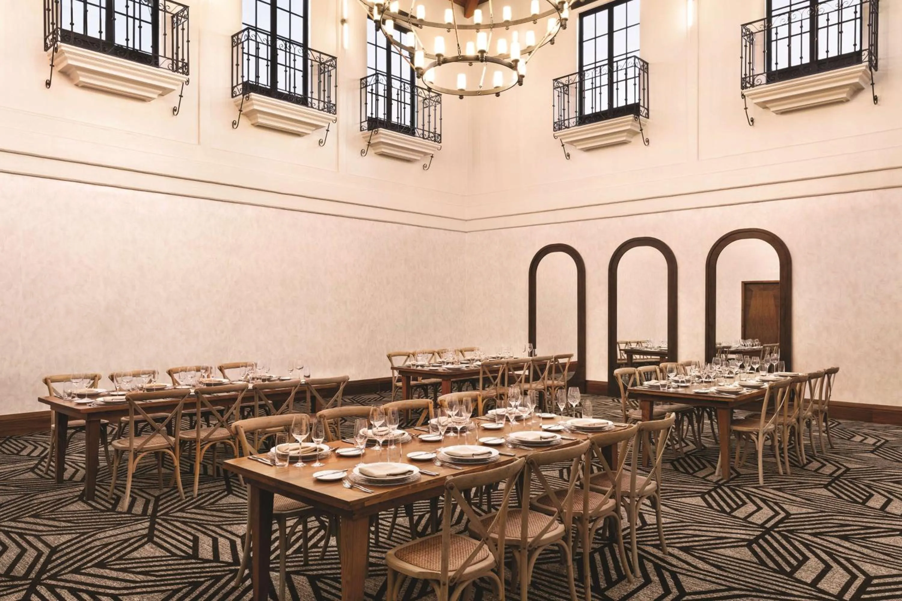 Meeting/conference room in Zachari Dunes on Mandalay Beach, Curio Collection by Hilton