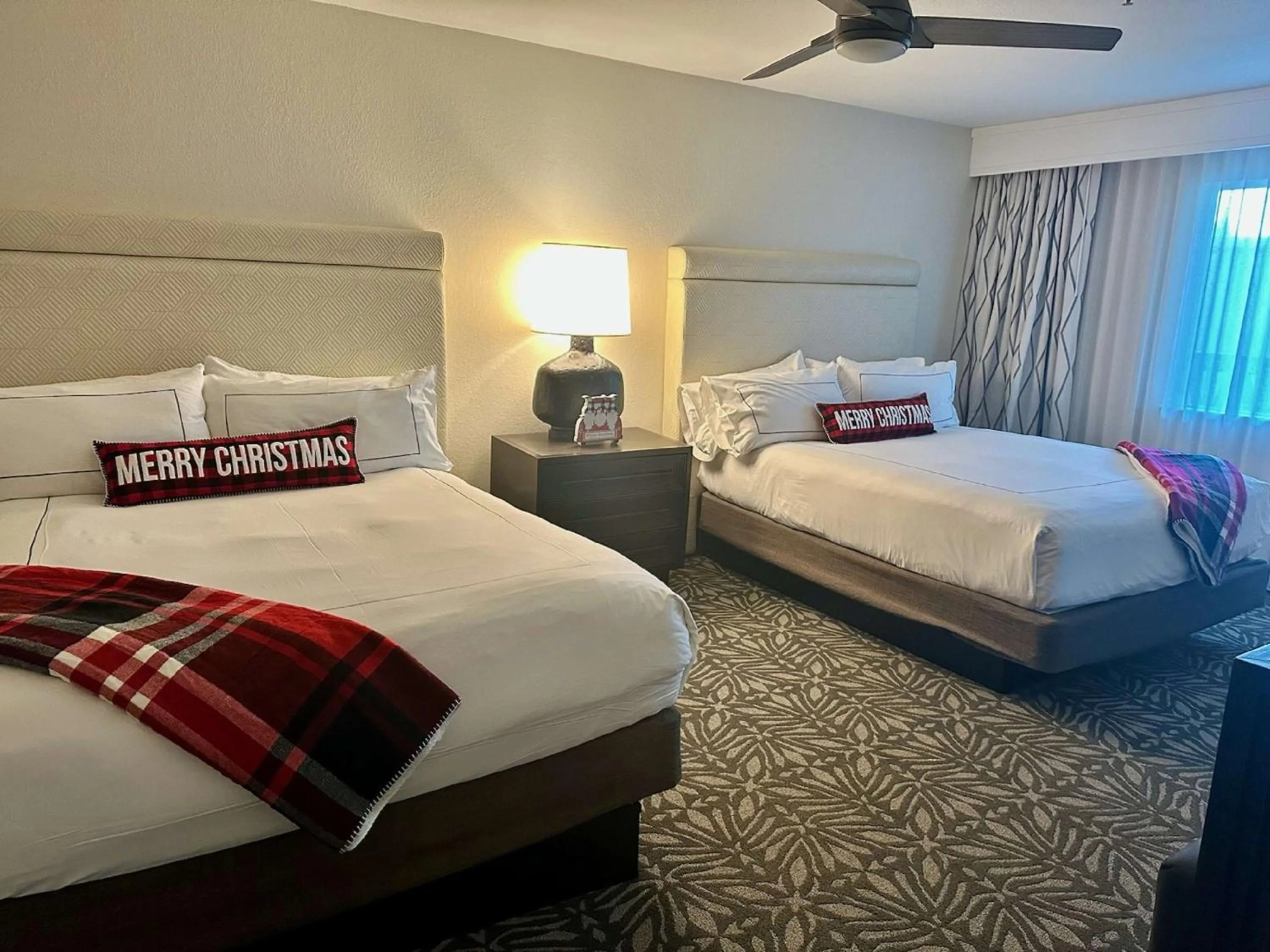 Bed in Zachari Dunes on Mandalay Beach, Curio Collection by Hilton