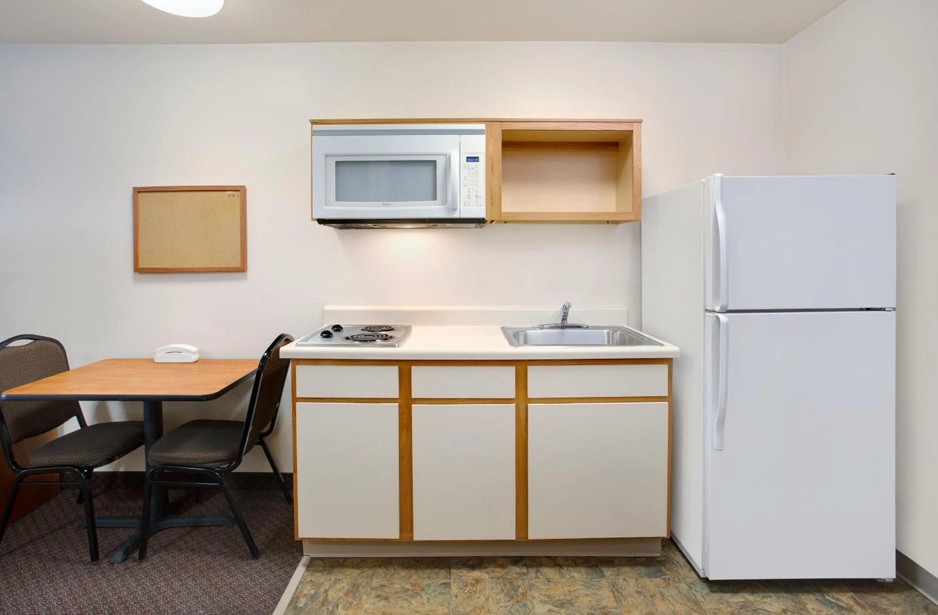 Kitchen or kitchenette in WoodSpring Suites Fort Wayne