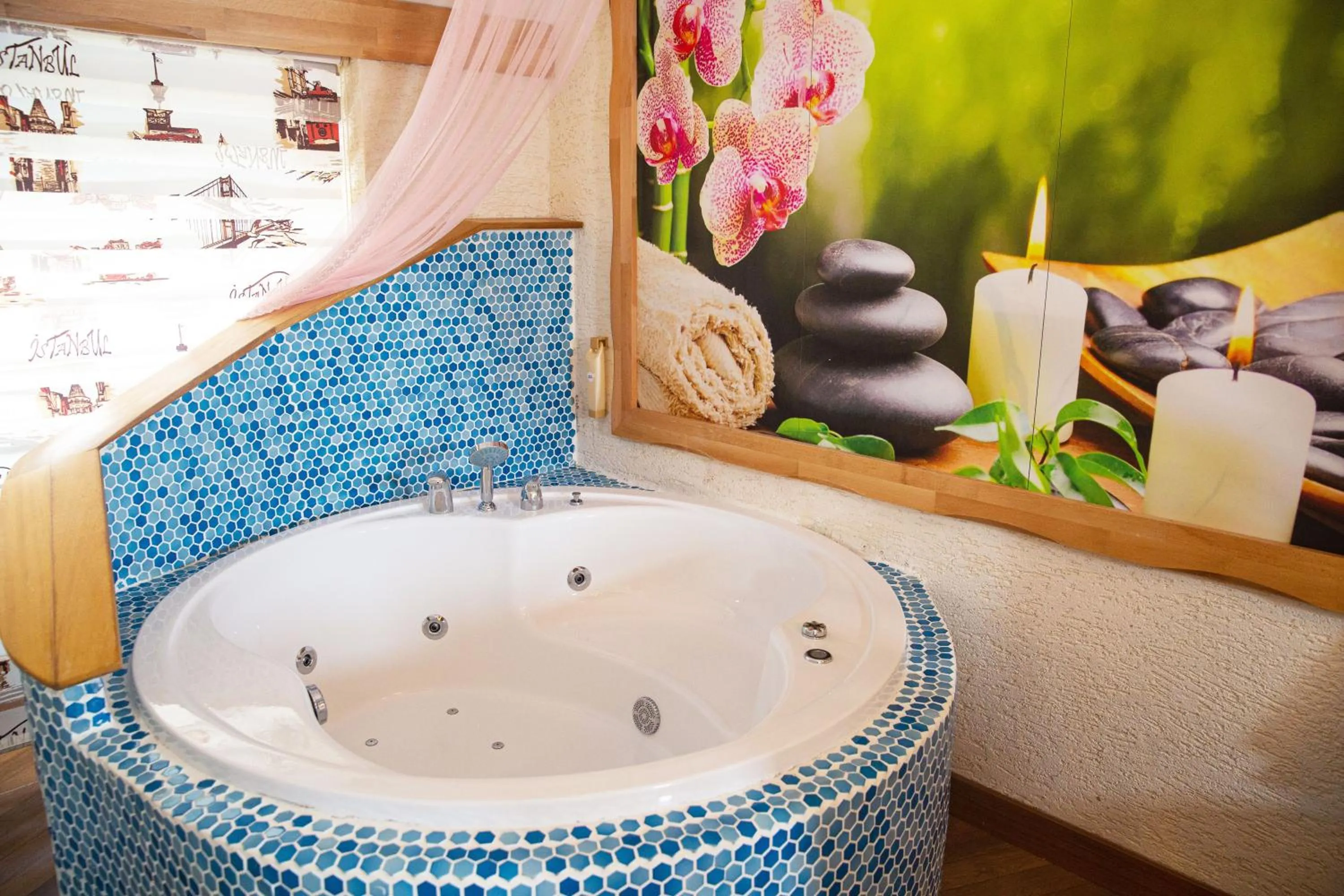 Massage in Emirtimes Hotel Kadıköy