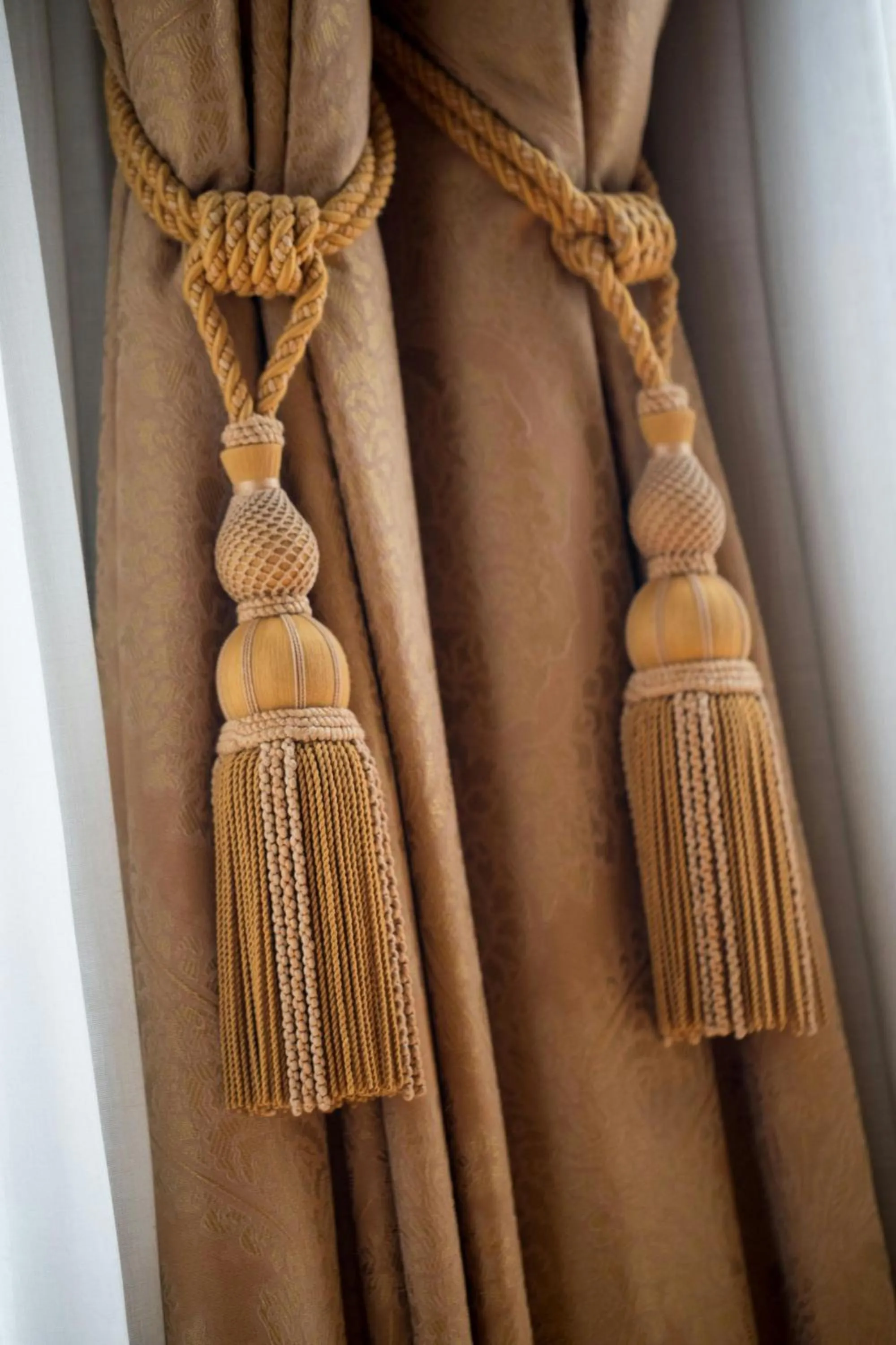 Bedroom in St Pancras London, Autograph Collection