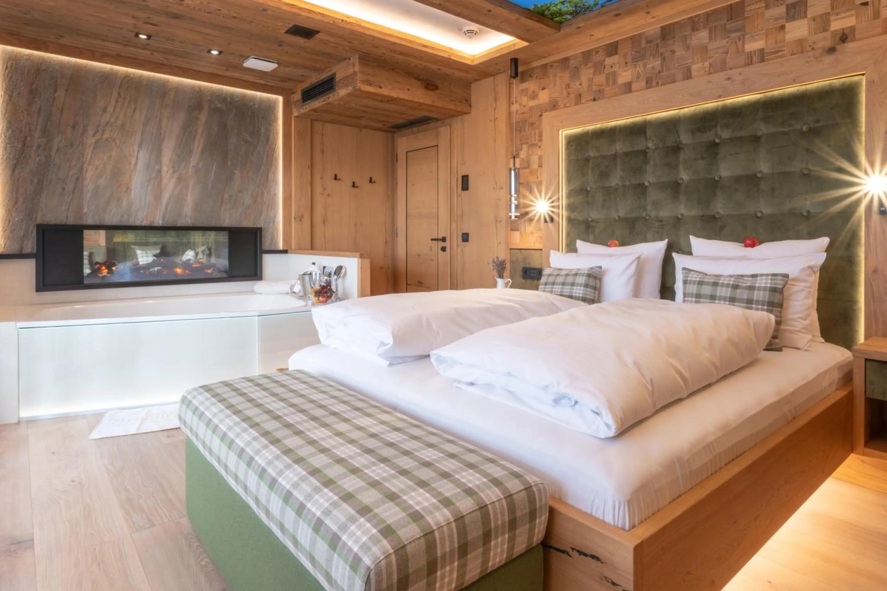 Bedroom, Bed in Natur- & Wellnesshotel Brunner Hof