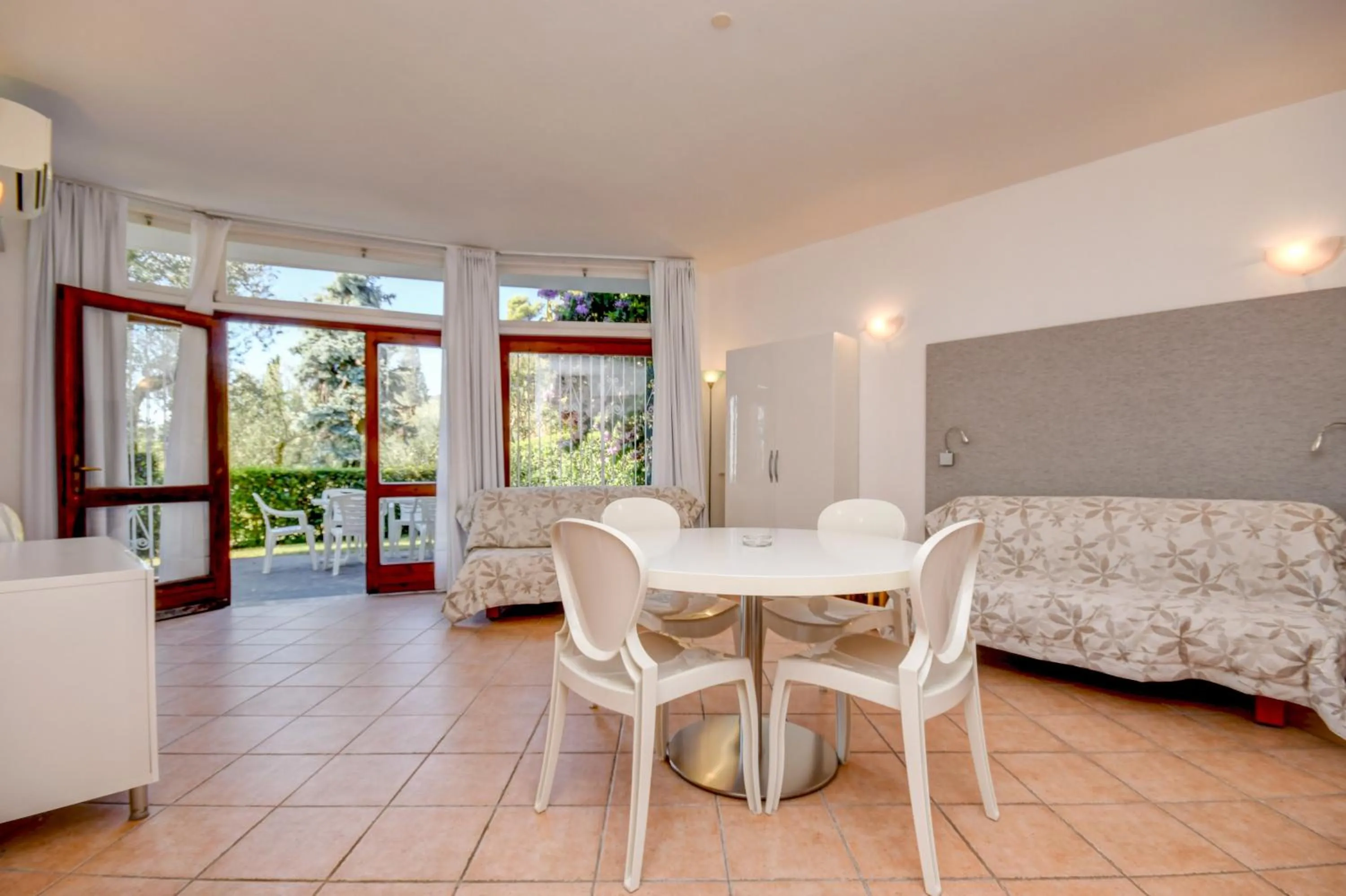 Bed in La Villa Fasano