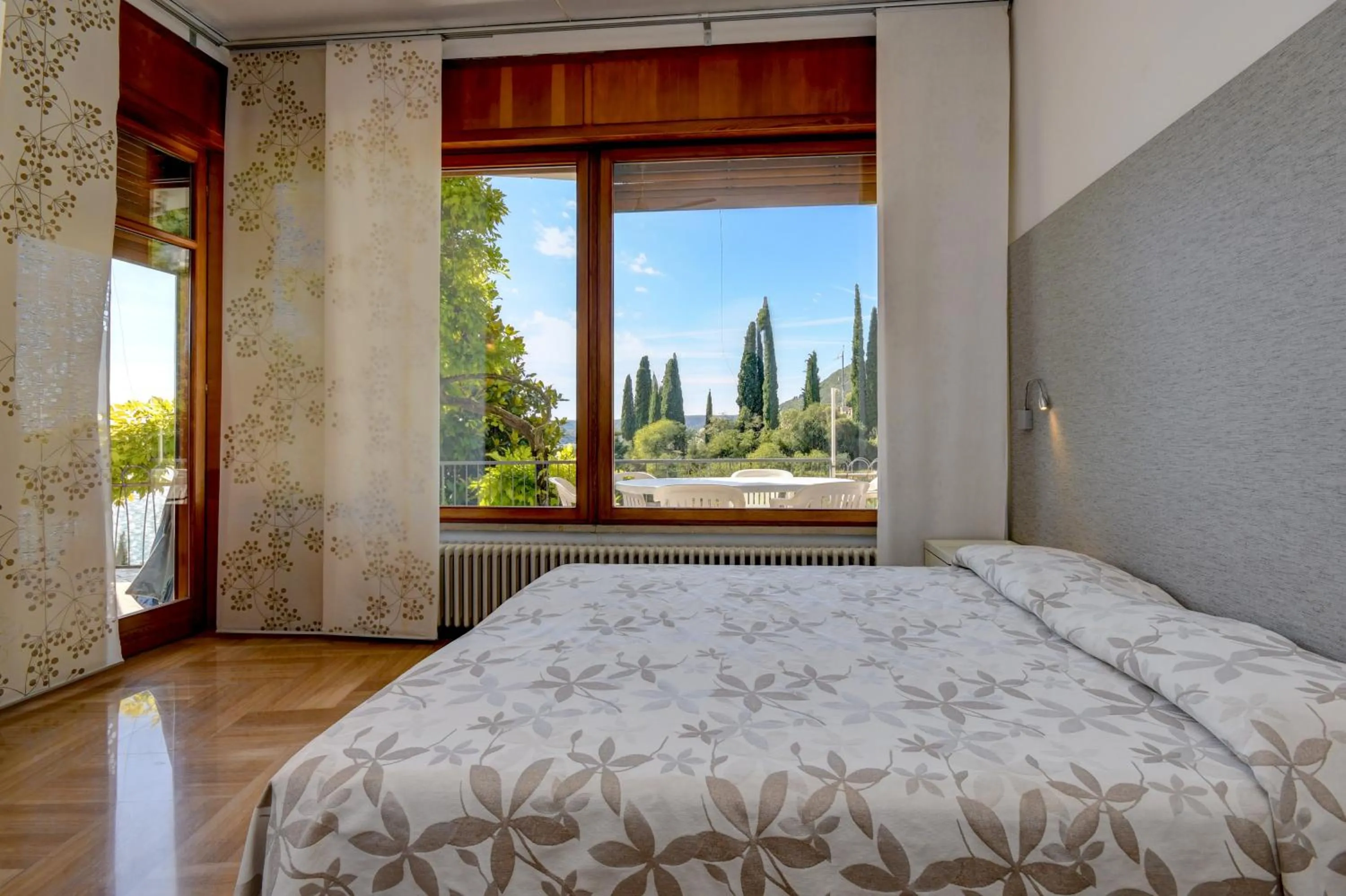 Bed in La Villa Fasano