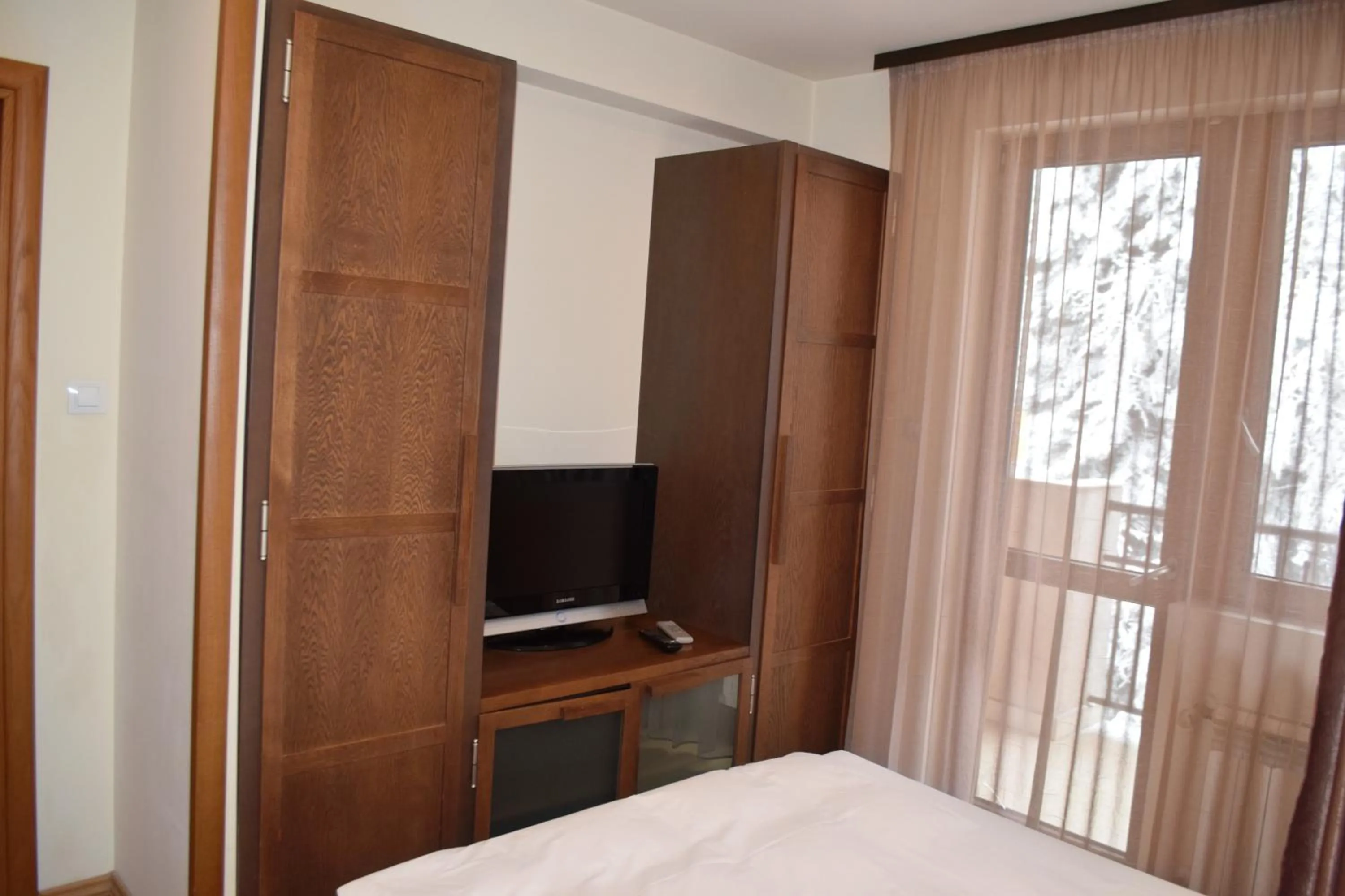 Bed in The Lodge Hotel