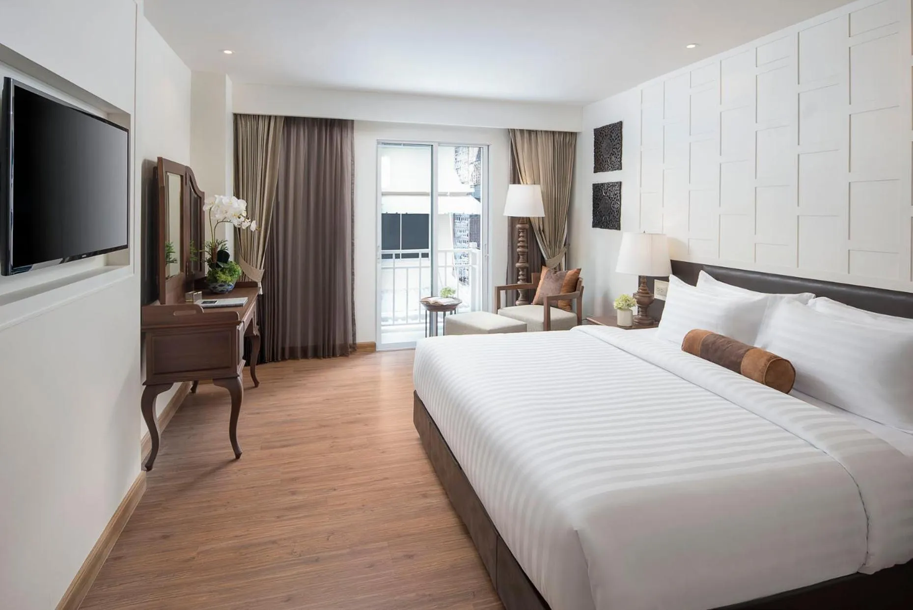 Photo of the whole room, Bed in Casa Vimaya Riverside