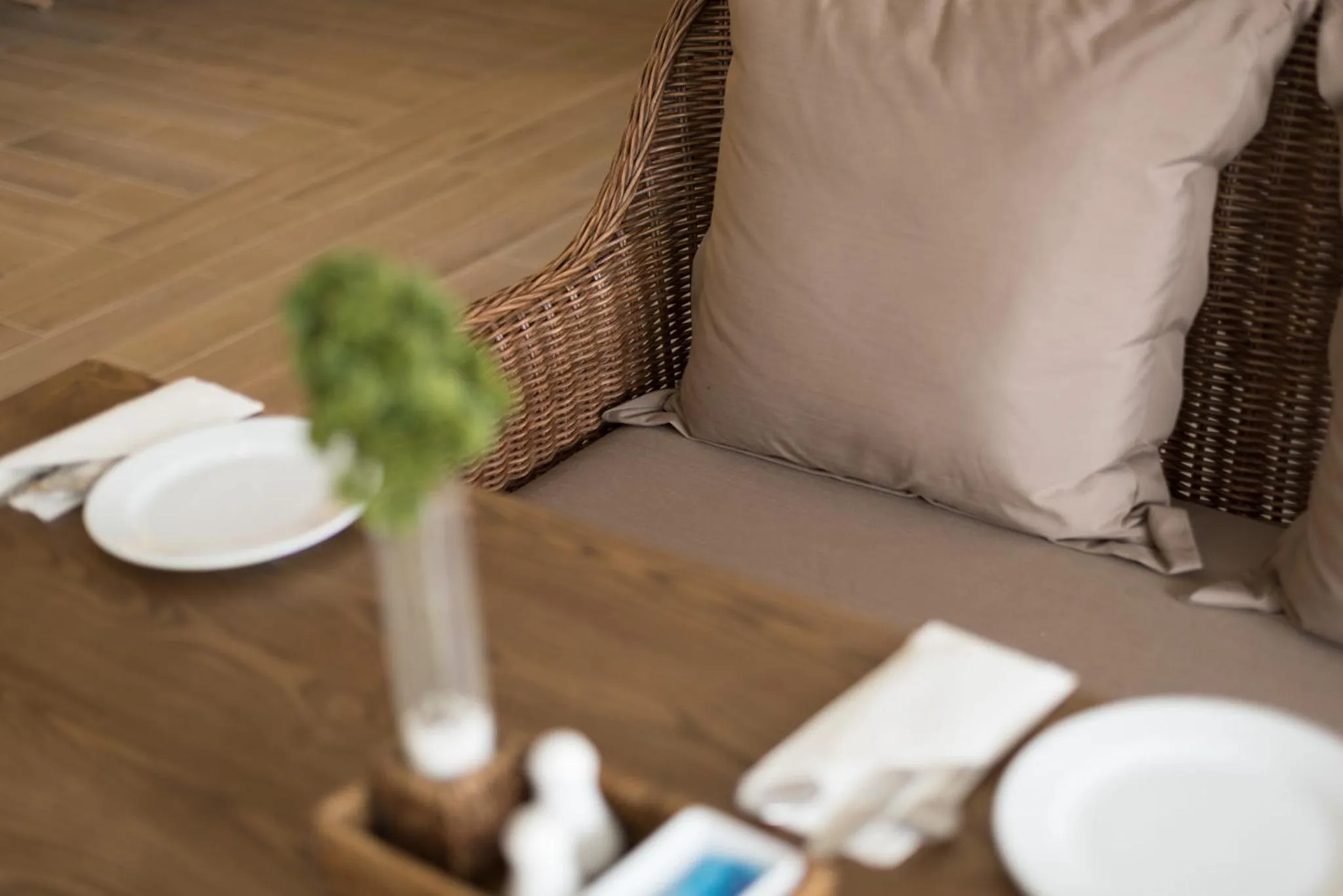 Restaurant/places to eat in Casa Vimaya Riverside