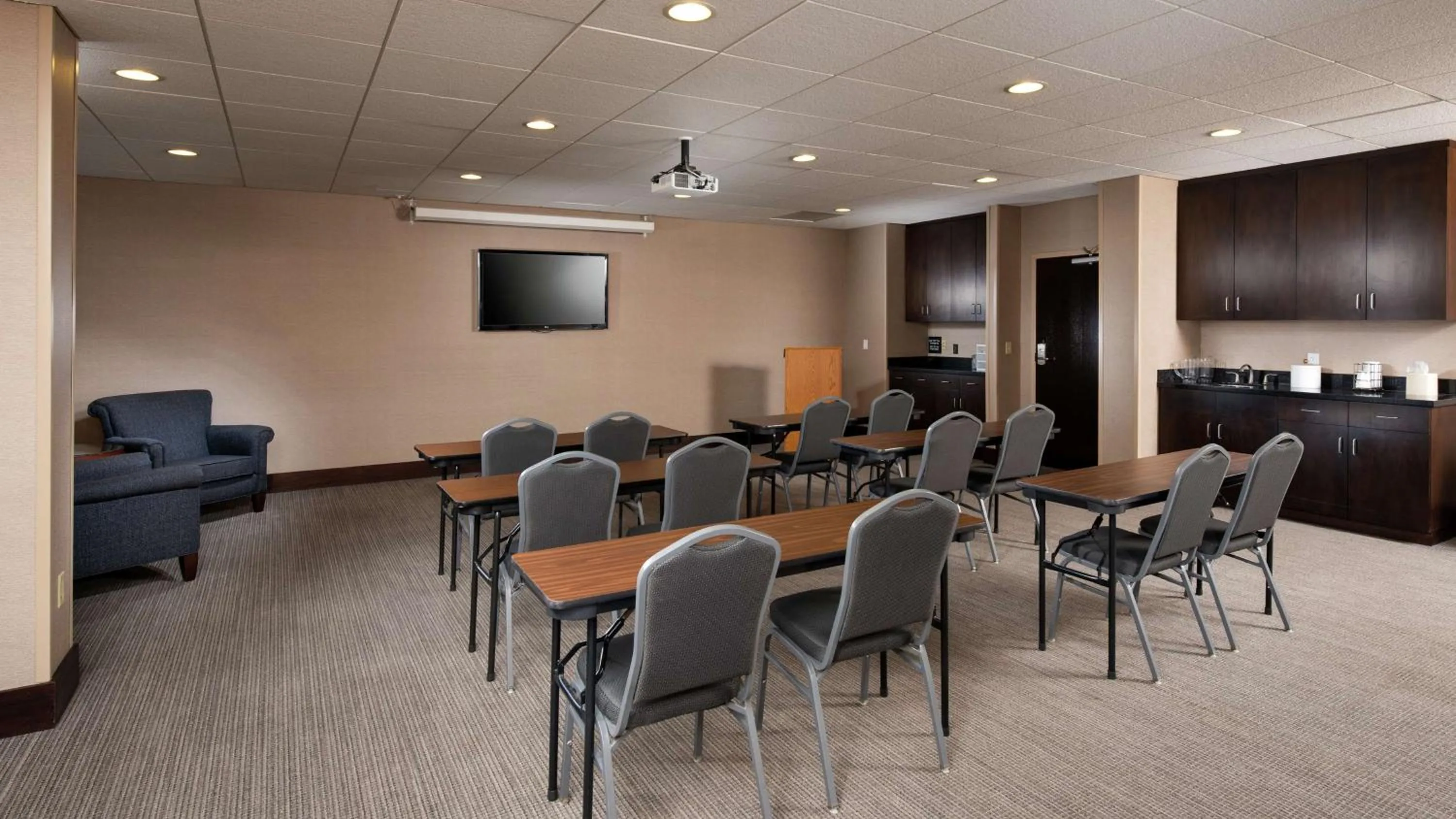 Meeting/conference room in Hampton Inn Tuscaloosa - East