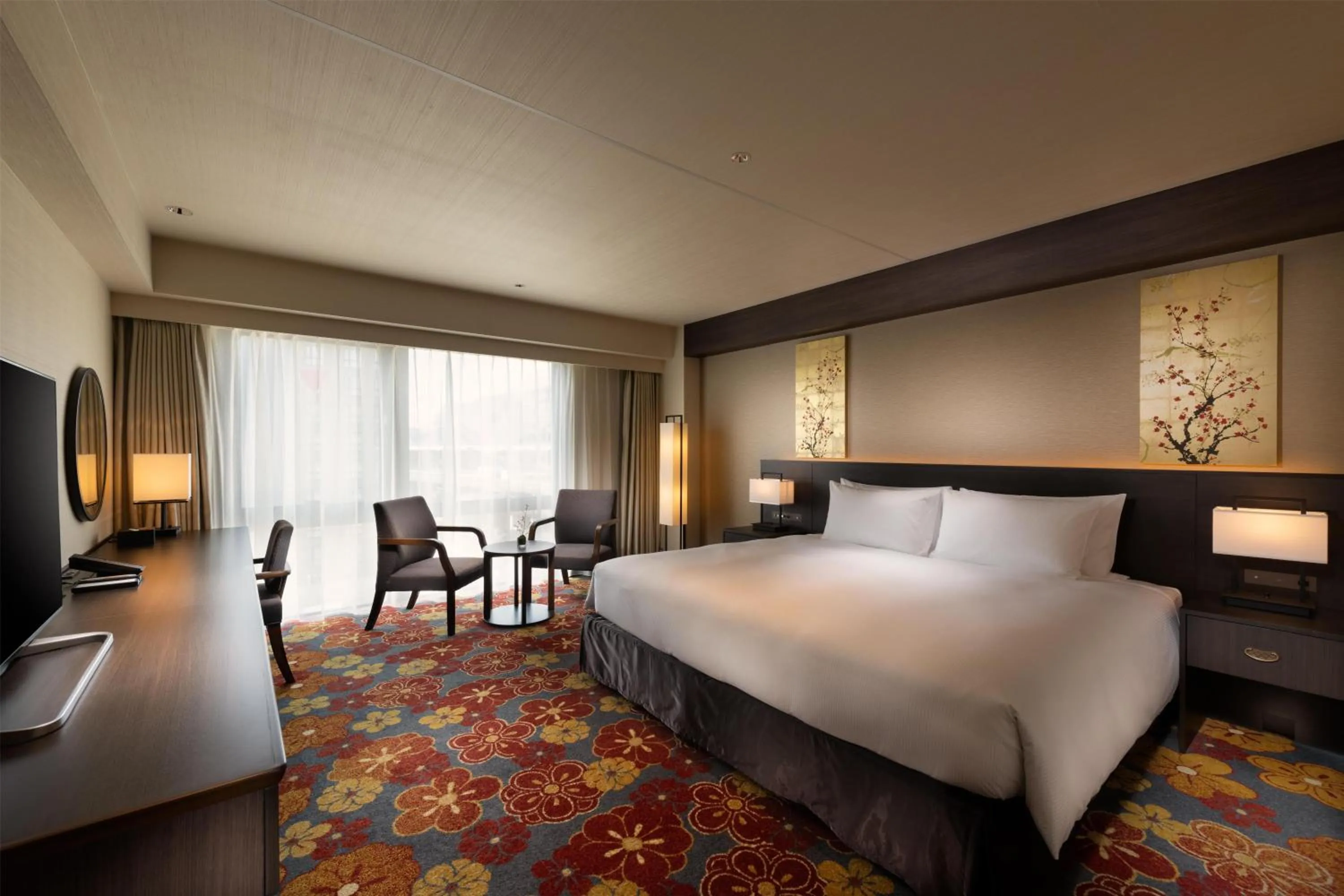 Bed in DoubleTree by Hilton Kyoto Station