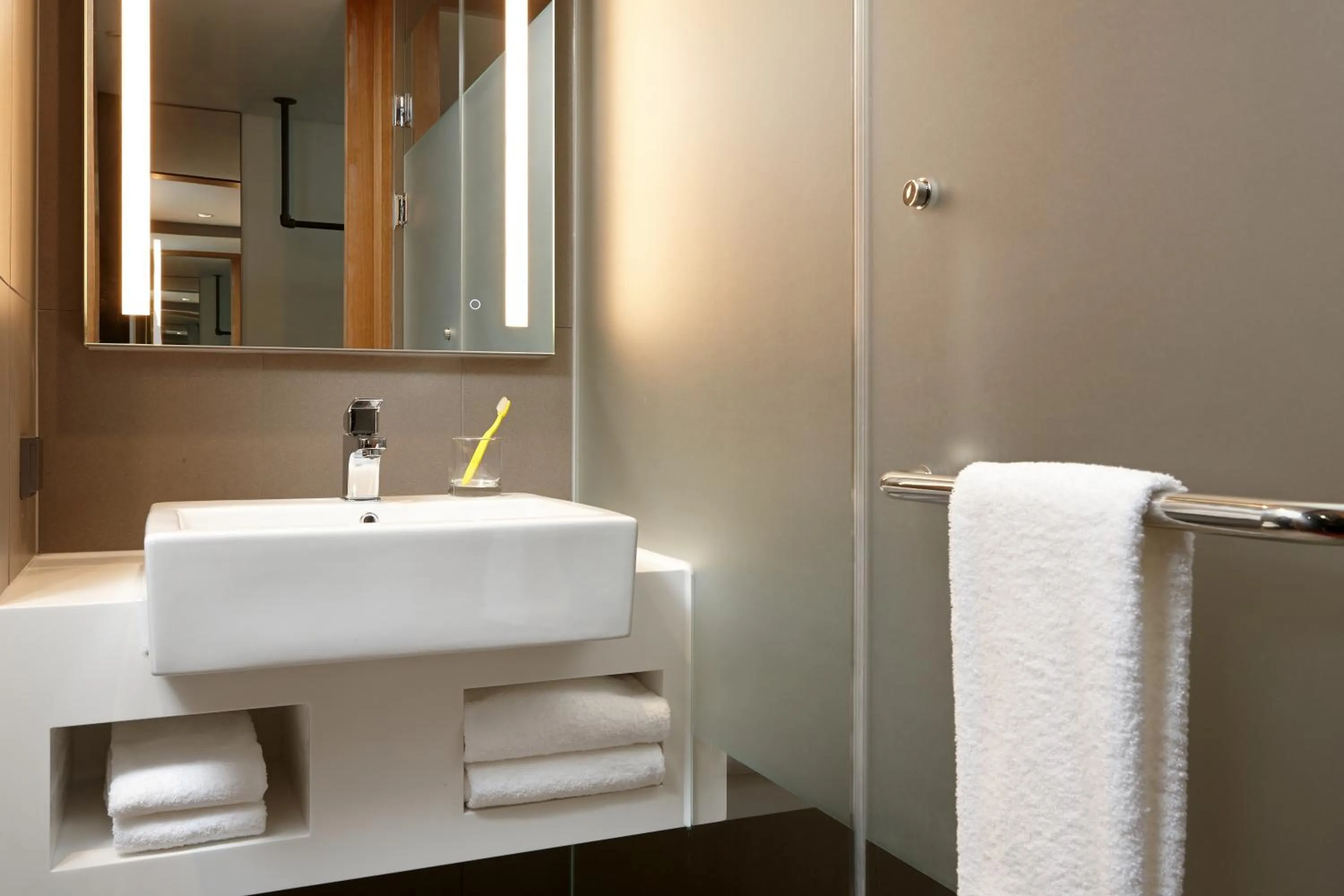 Bathroom in L7 Hongdae