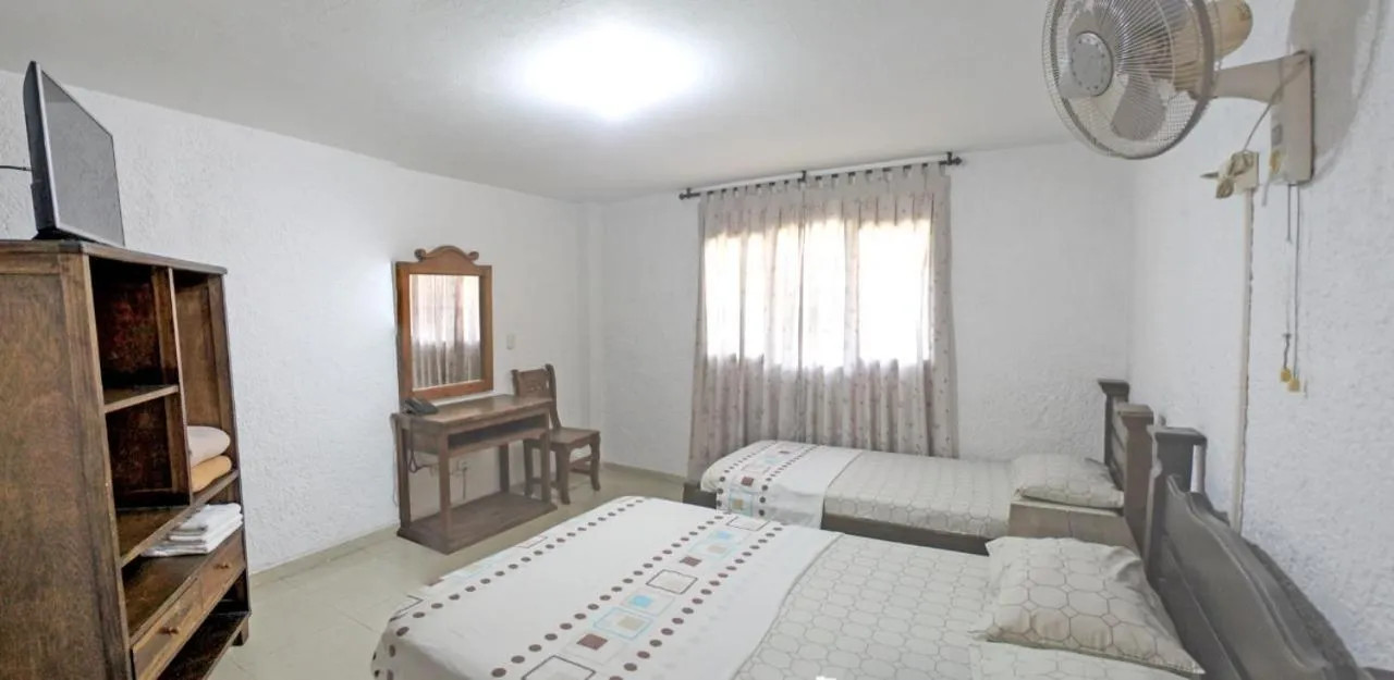 Photo of the whole room, Bed in Hotel Campestre UMPALÁ
