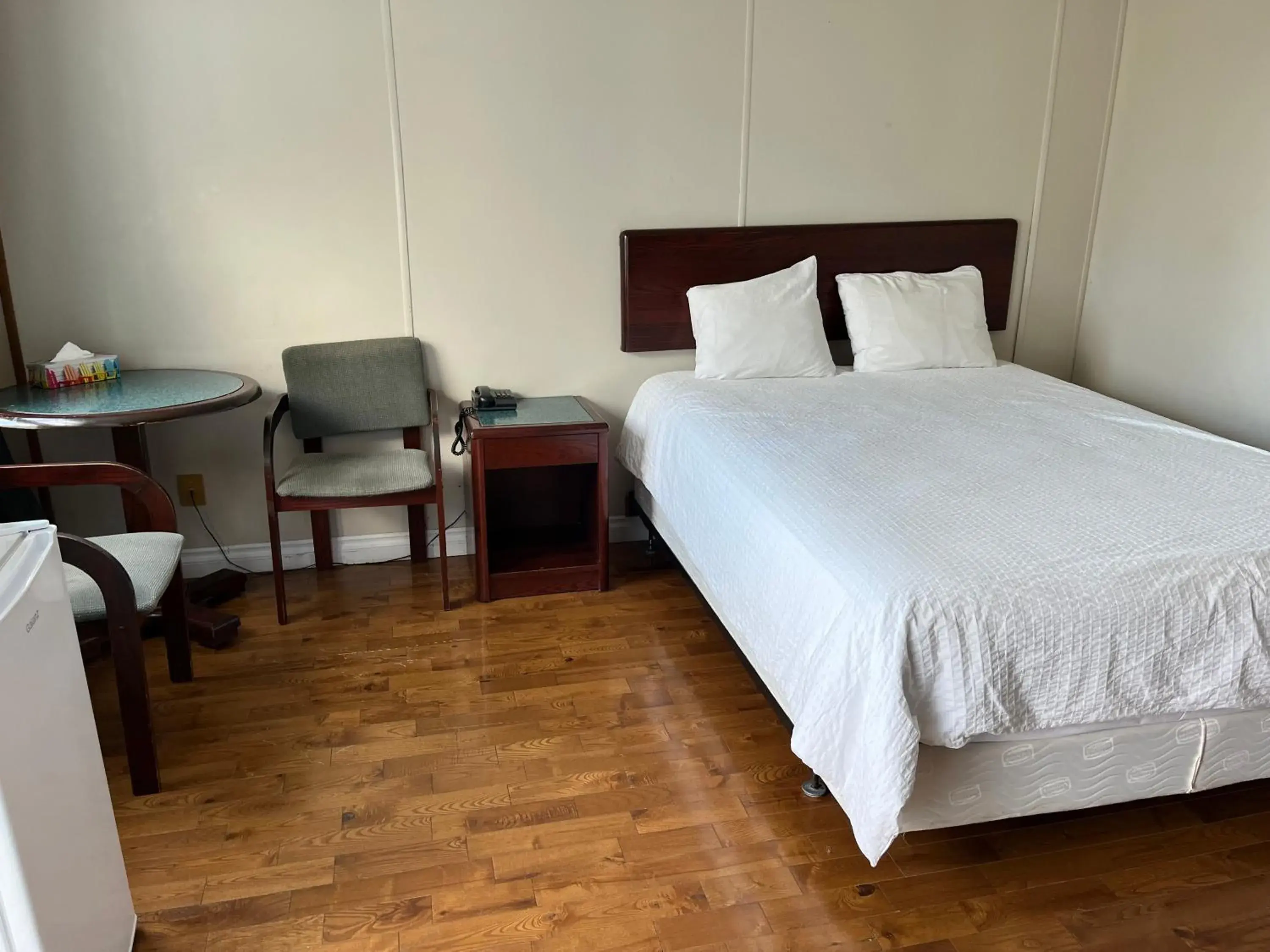 Double Room in Motel Clair Mont Double Room in Motel Clair Mont