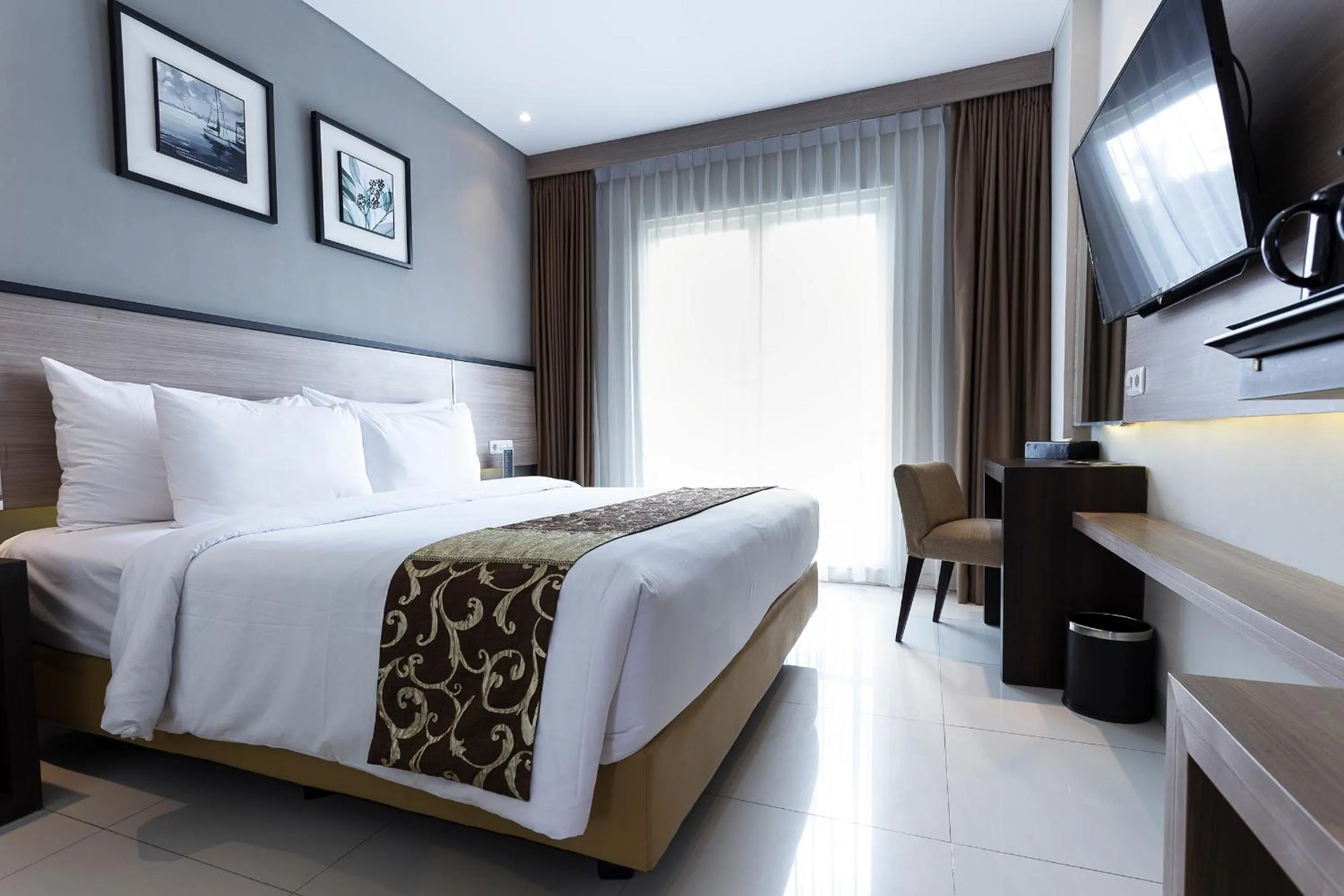 TV and multimedia, Bed in Montana Premier Senggigi