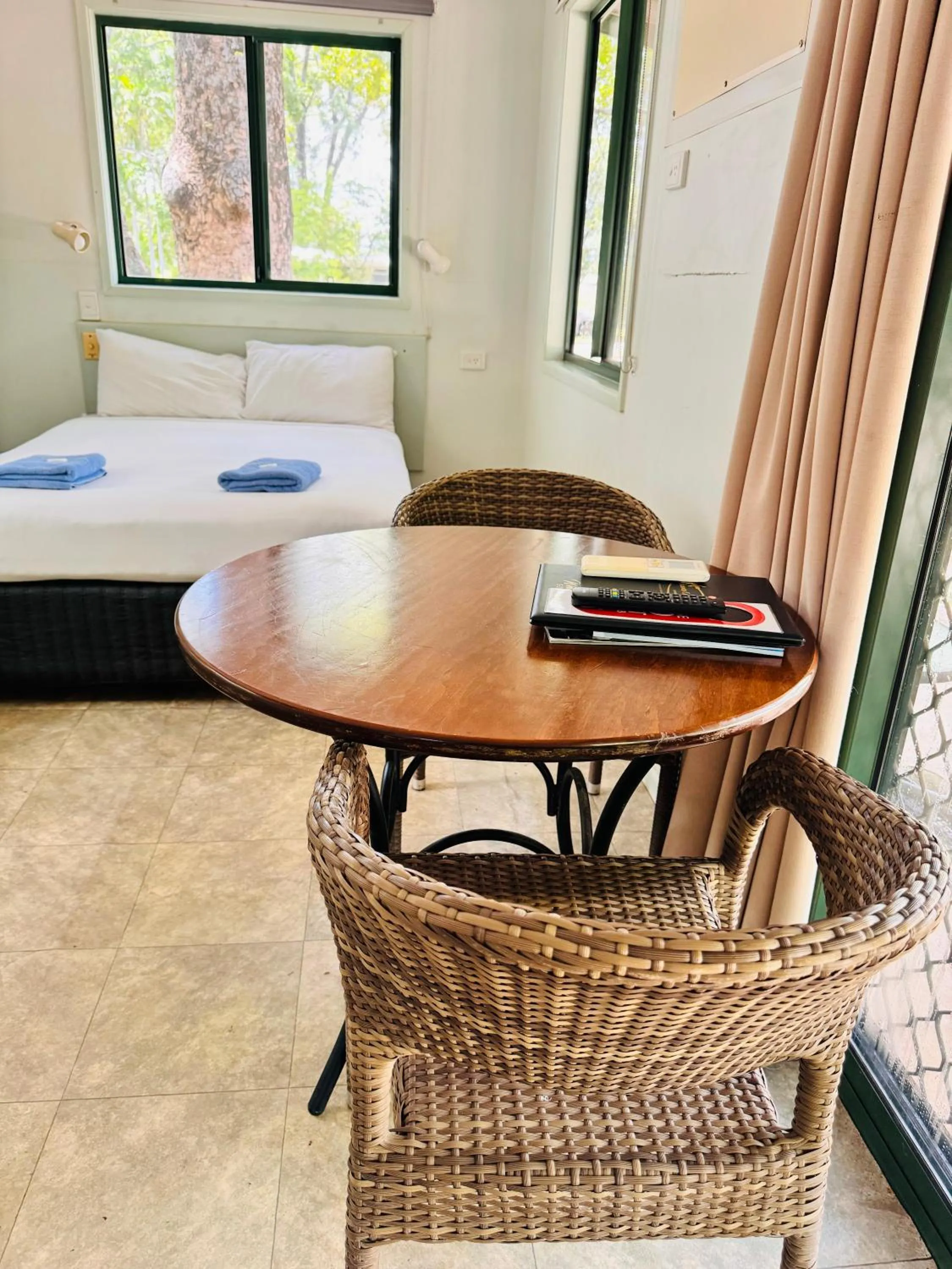 Bed in Knotts Crossing Resort