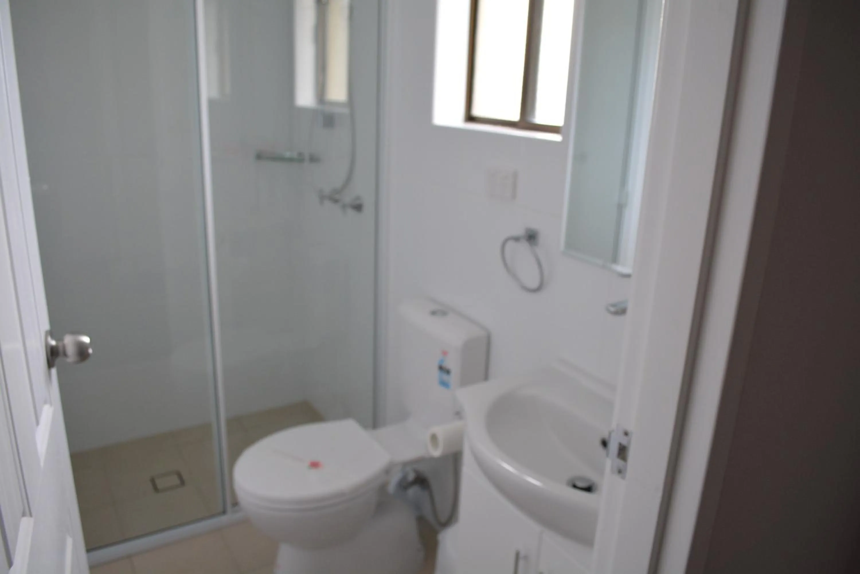 Day in Alabaster Motor Inn