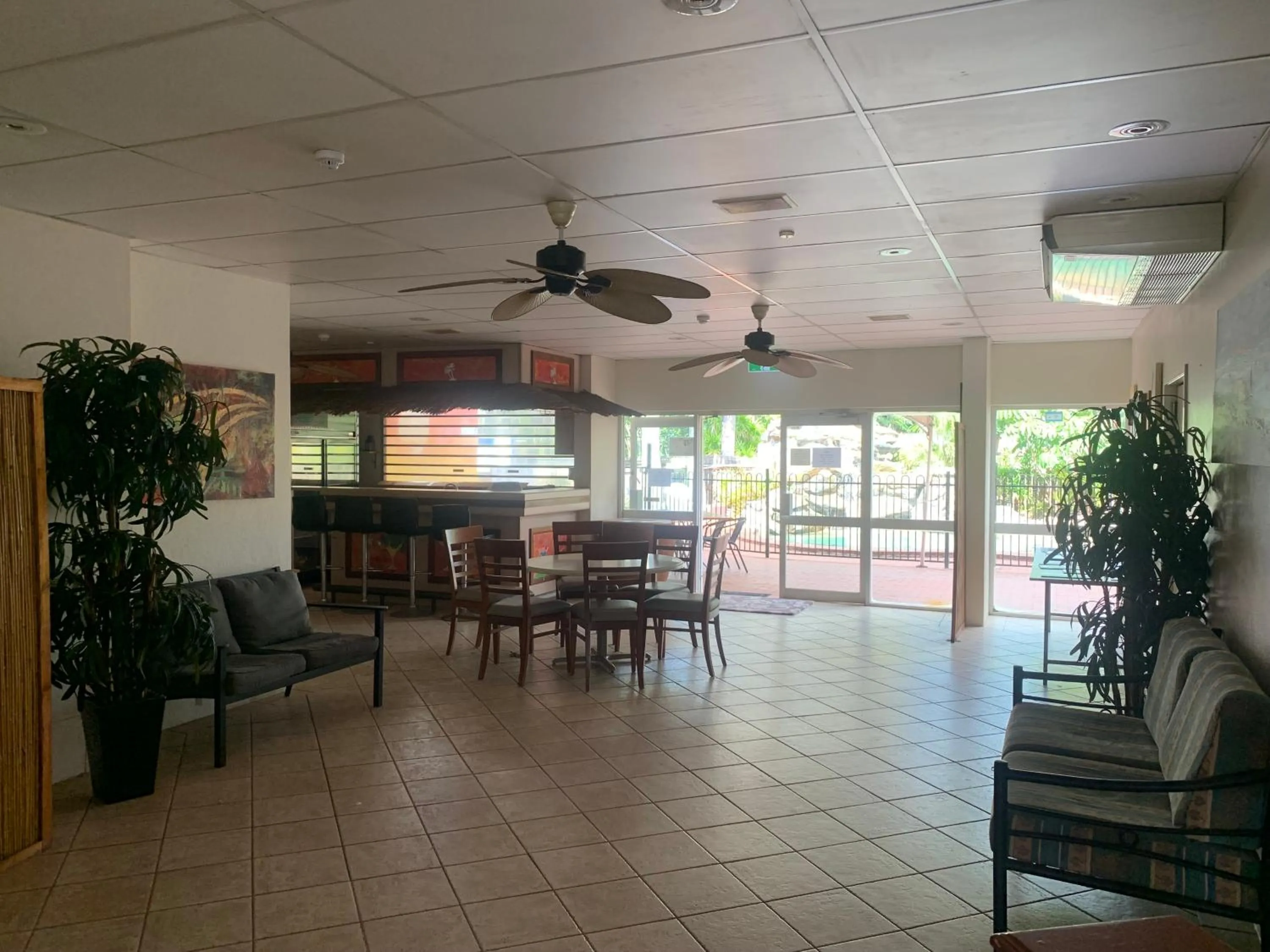 Lobby or reception in Cairns City Sheridan Motel