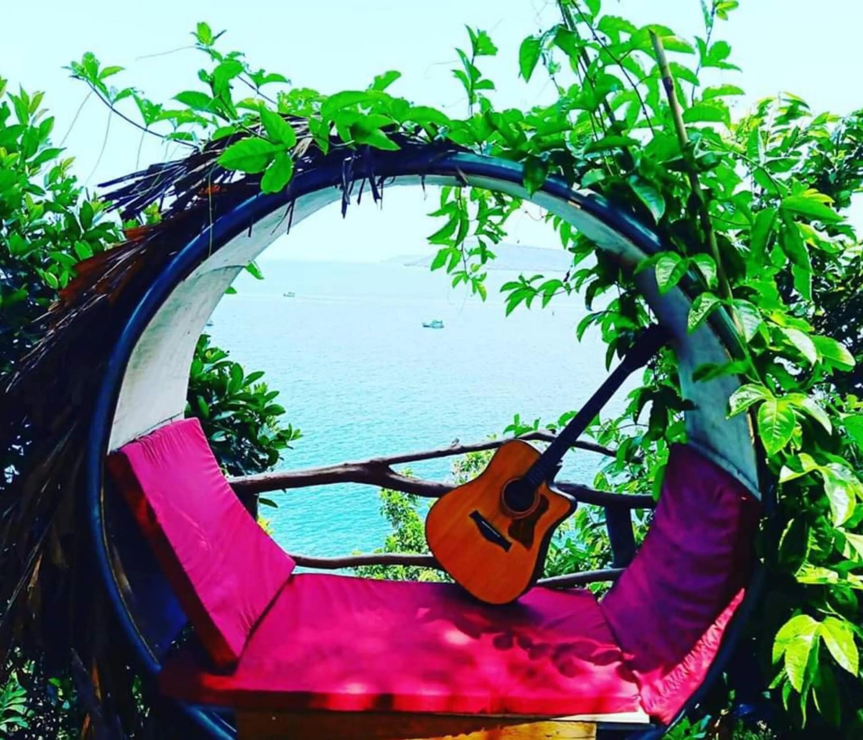 Natural landscape in The Cliff Hostel, M'Pay Bay