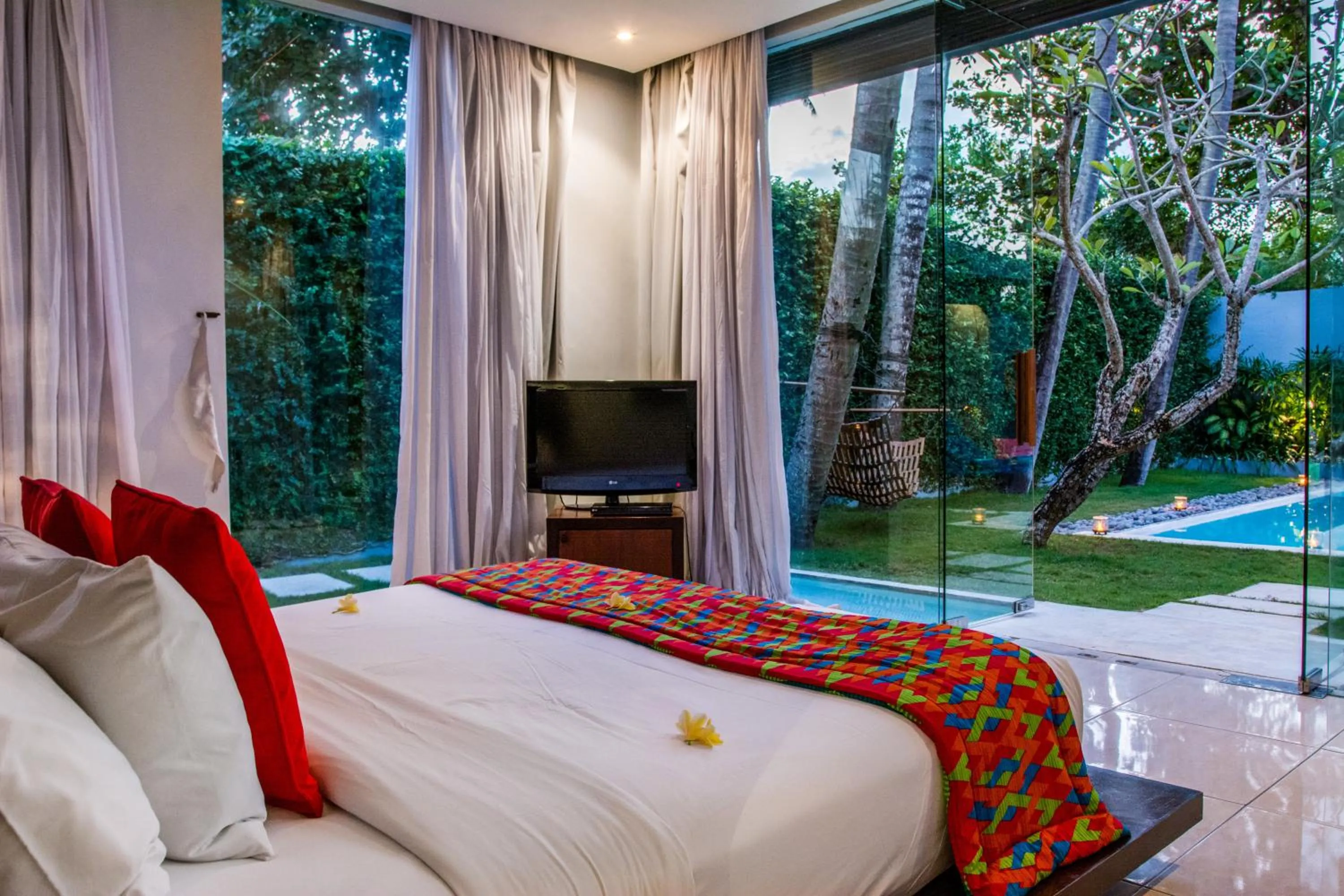 Bedroom, Bed in Kembali Villas