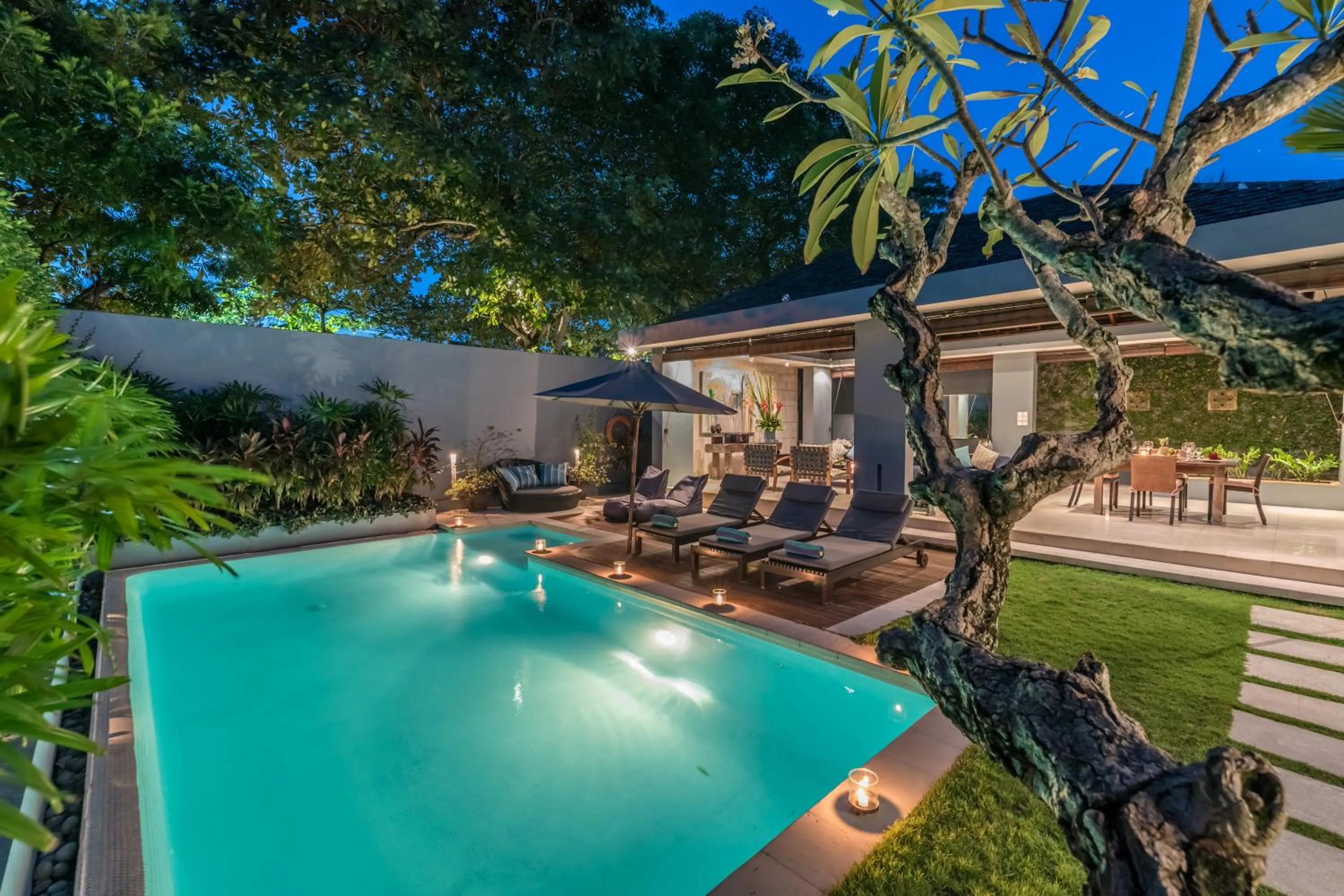 Night in Kembali Villas