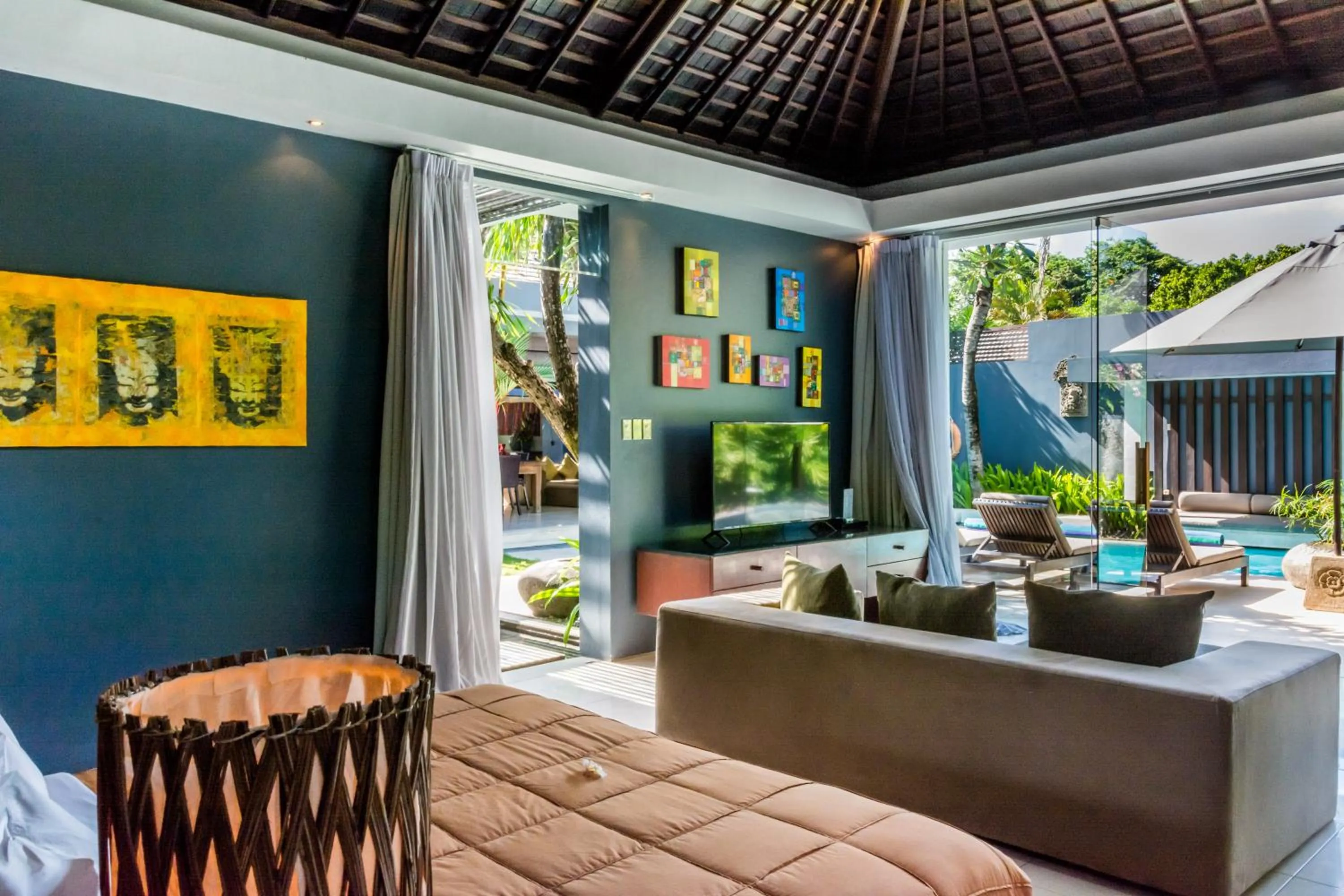 Bed in Kembali Villas