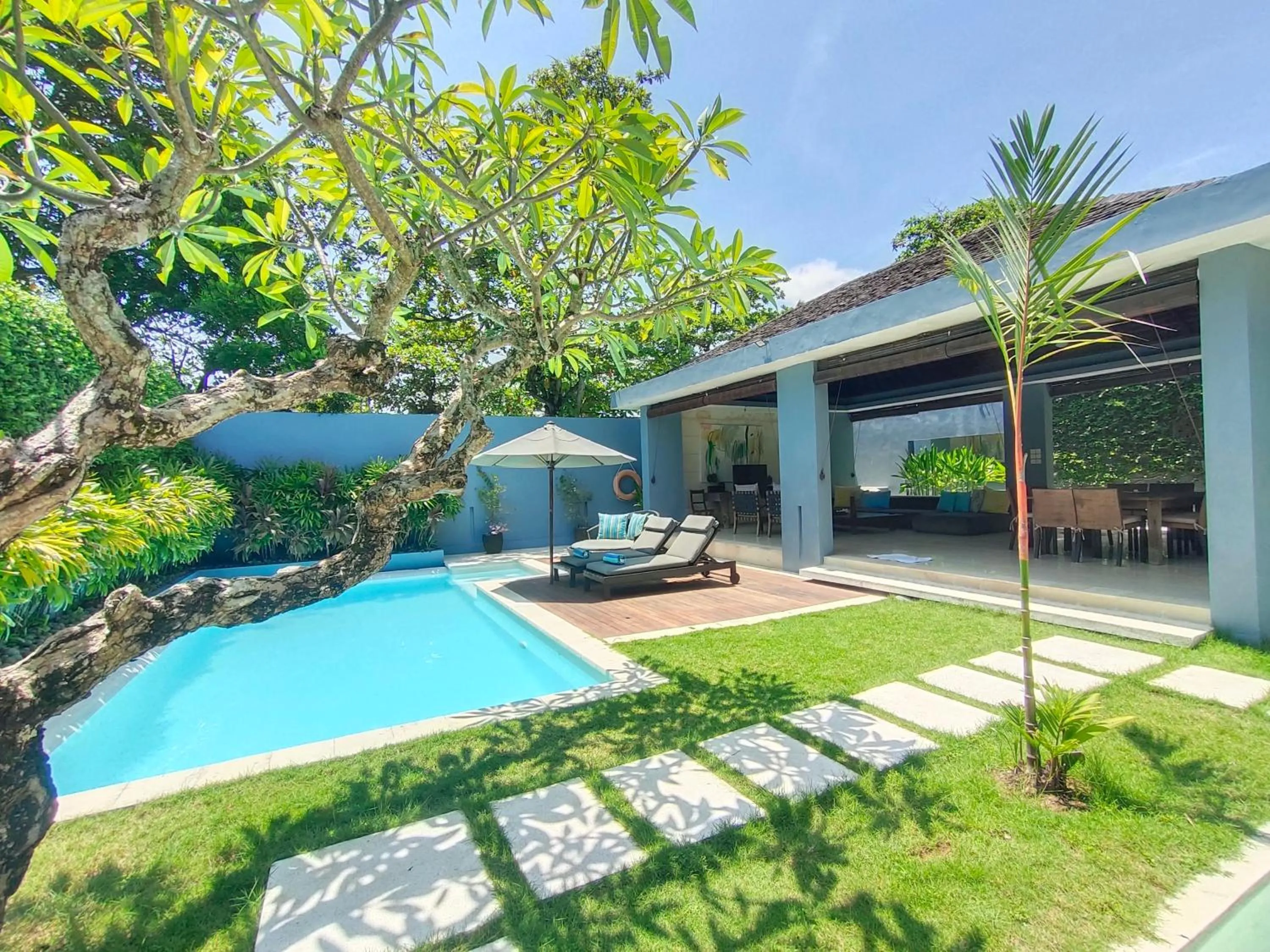 Garden in Kembali Villas