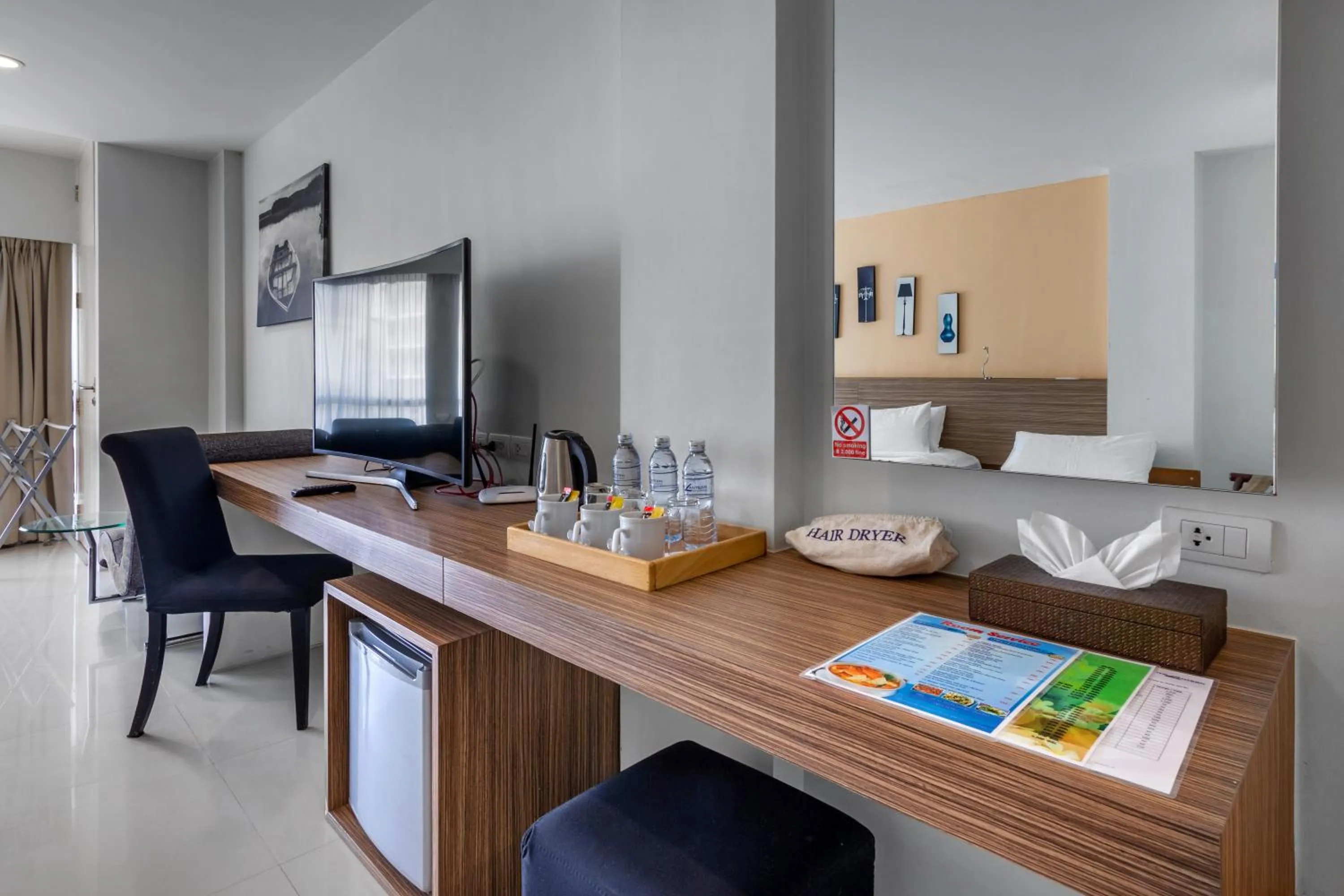 Coffee/tea facilities in The Lantern Resorts Patong - SHA Extra Plus