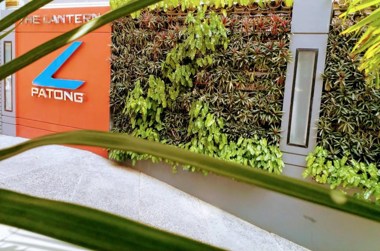 Garden in The Lantern Resorts Patong - SHA Extra Plus