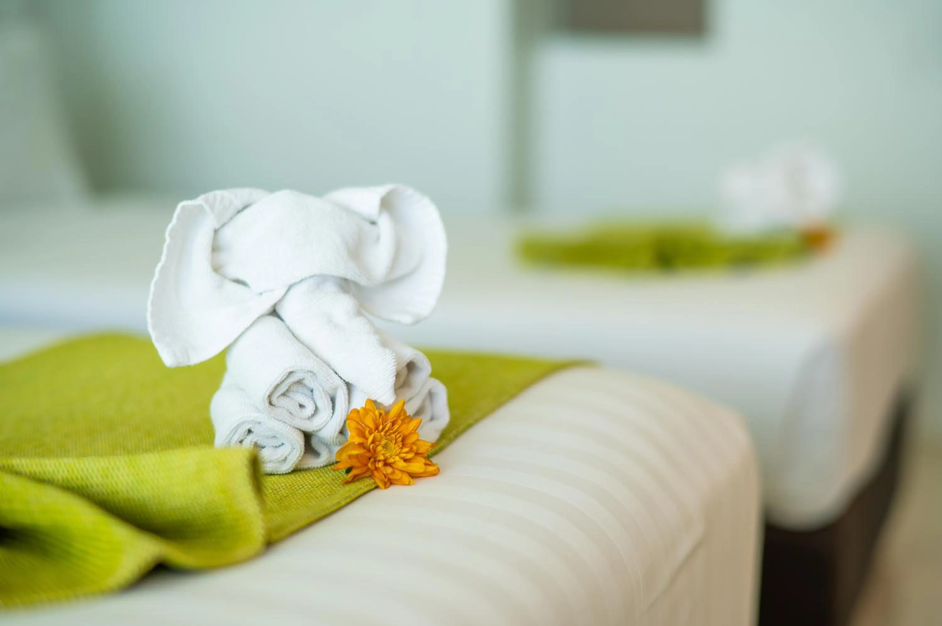 Bed in The Lantern Resorts Patong - SHA Extra Plus