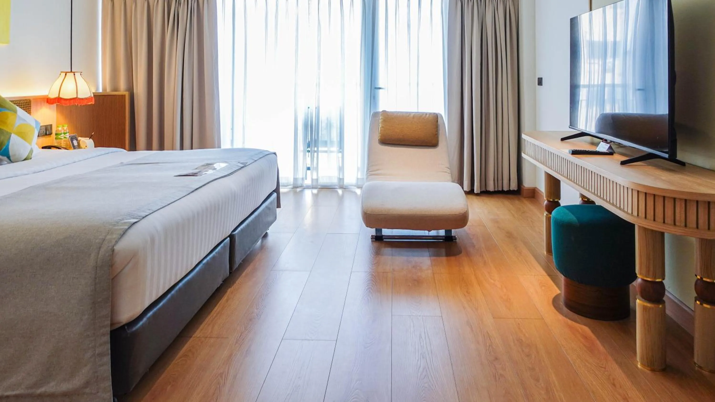 Bed in The Lantern Resorts Patong