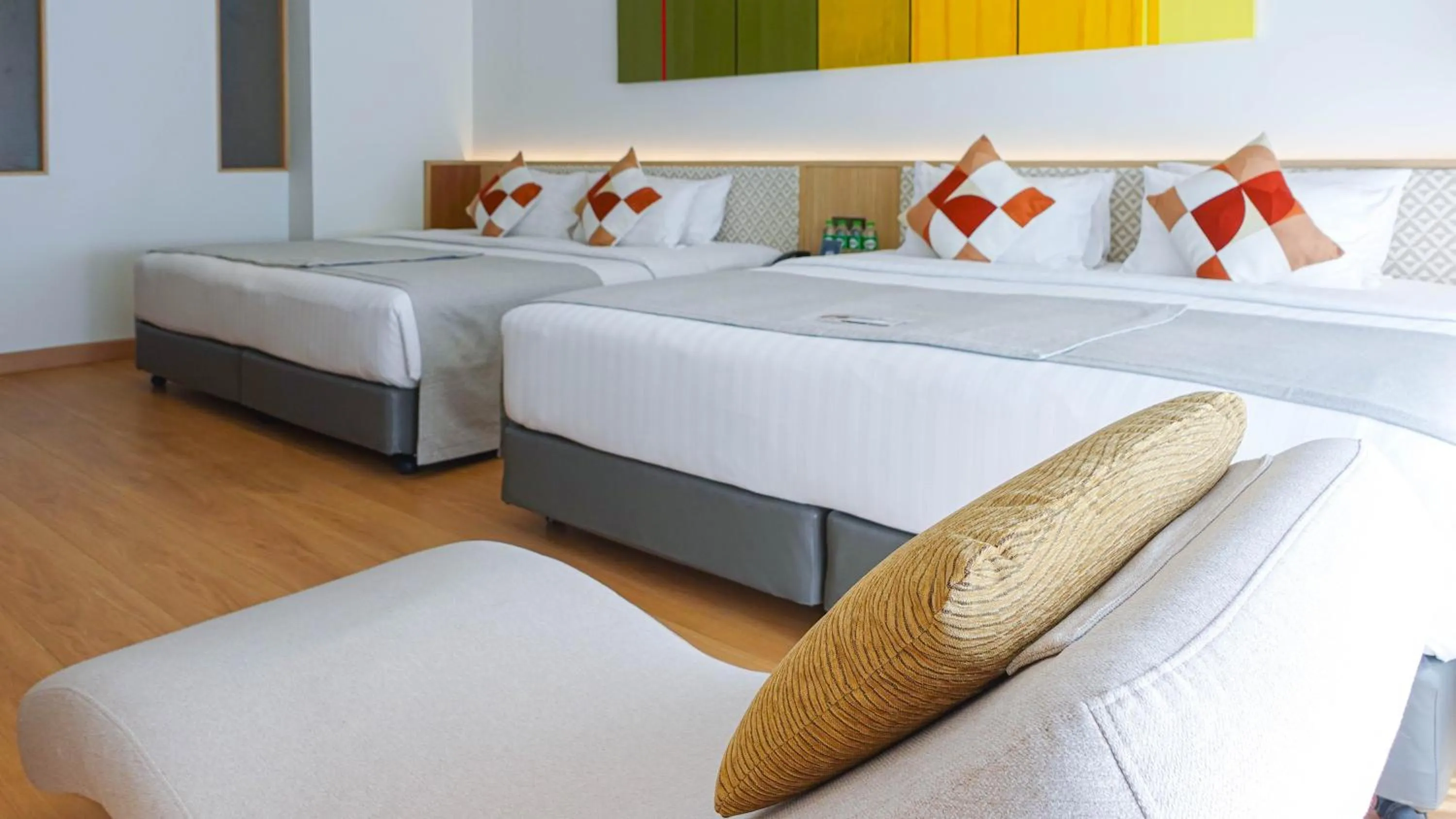 Bed in The Lantern Resorts Patong