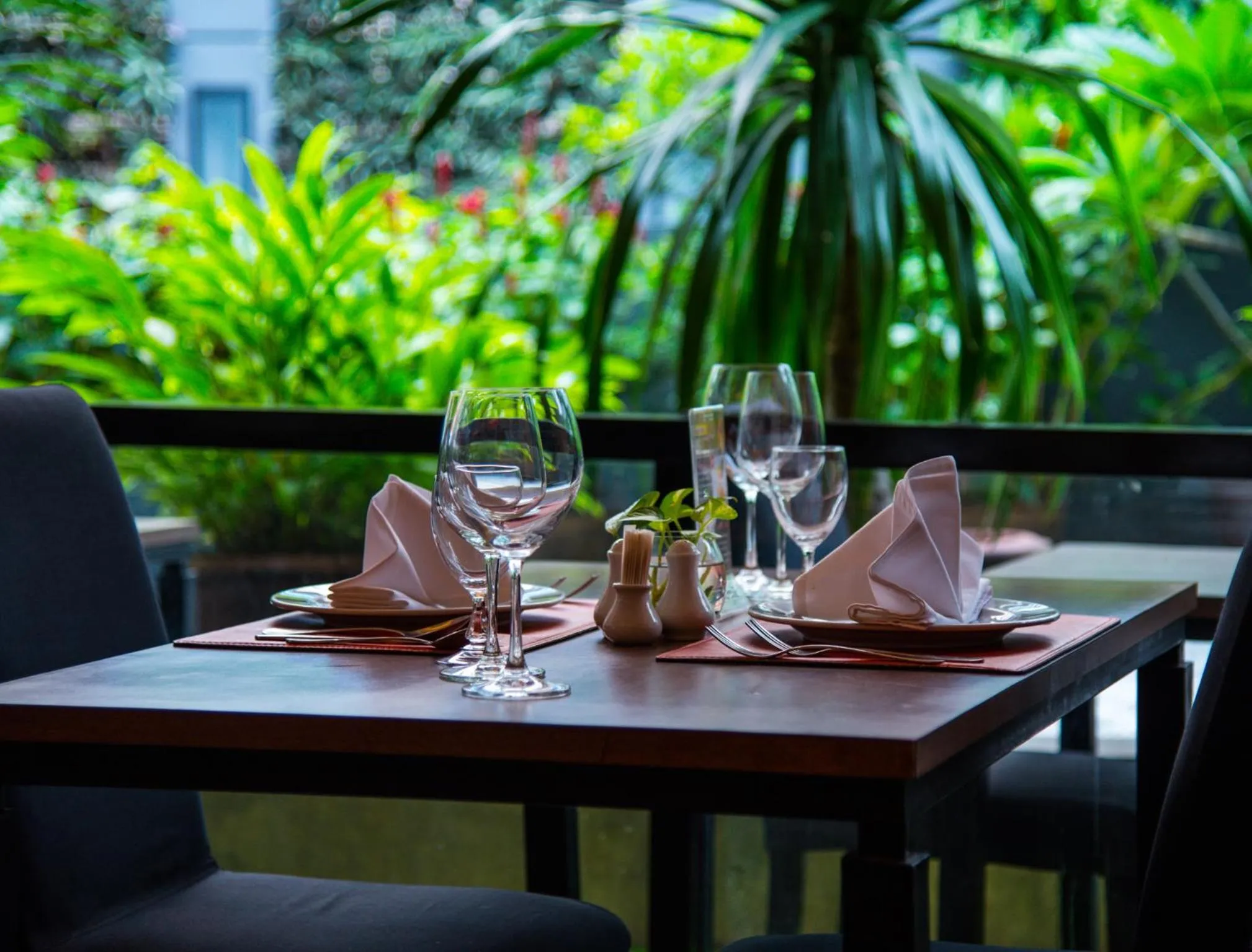 Restaurant/places to eat in The Lantern Resorts Patong - SHA Extra Plus