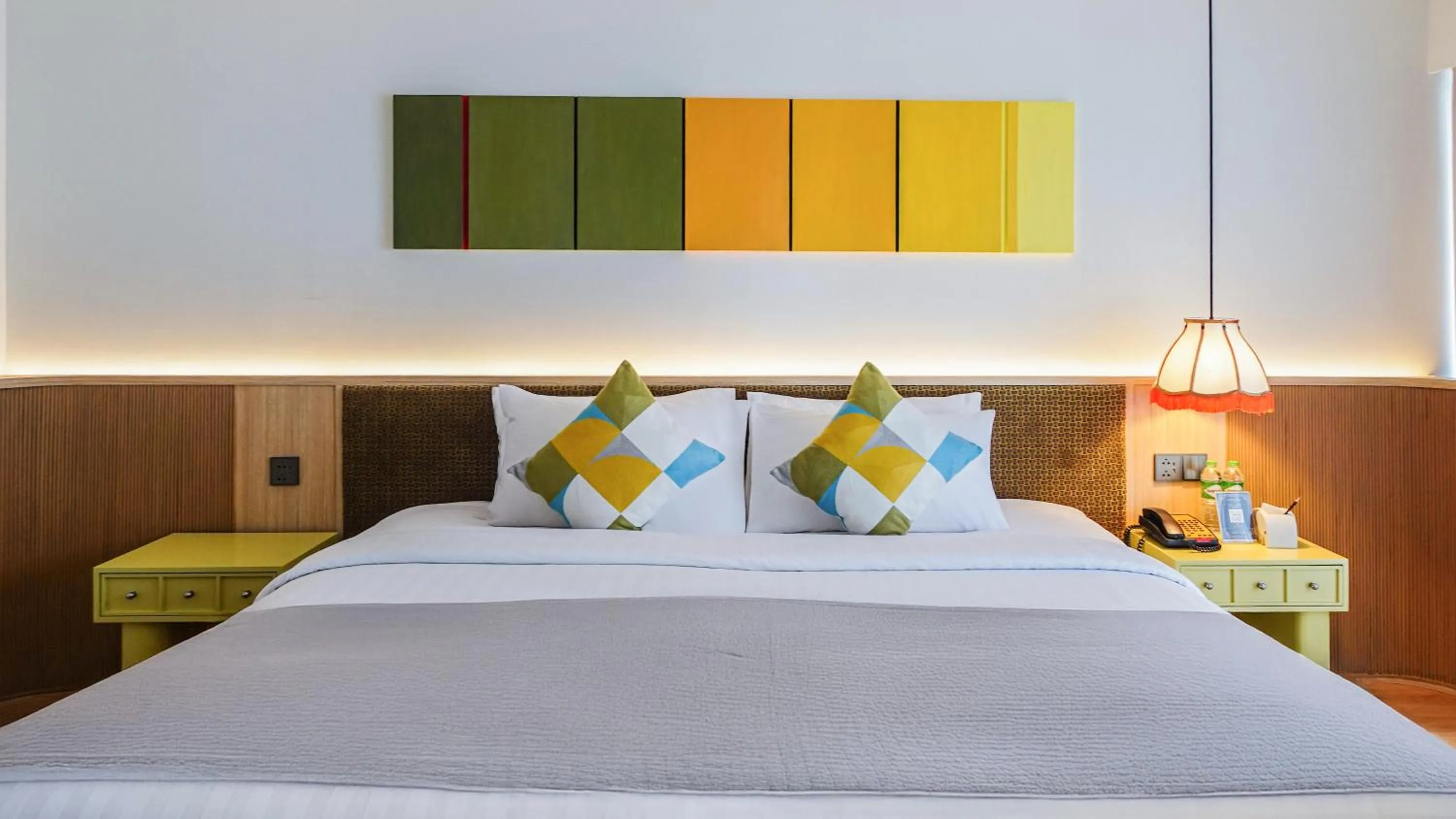 Bed in The Lantern Resorts Patong