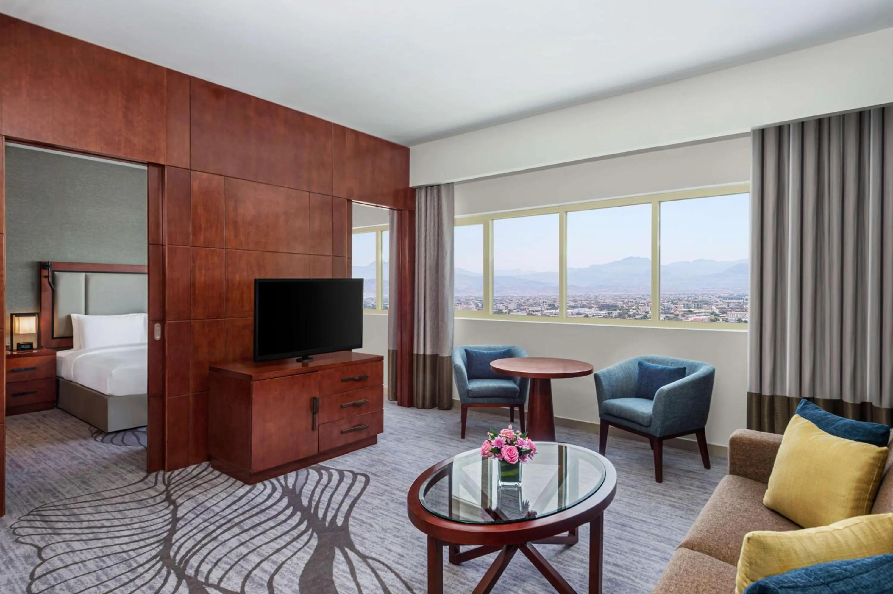 Living room, Seating Area in DoubleTree By Hilton Ras Al Khaimah