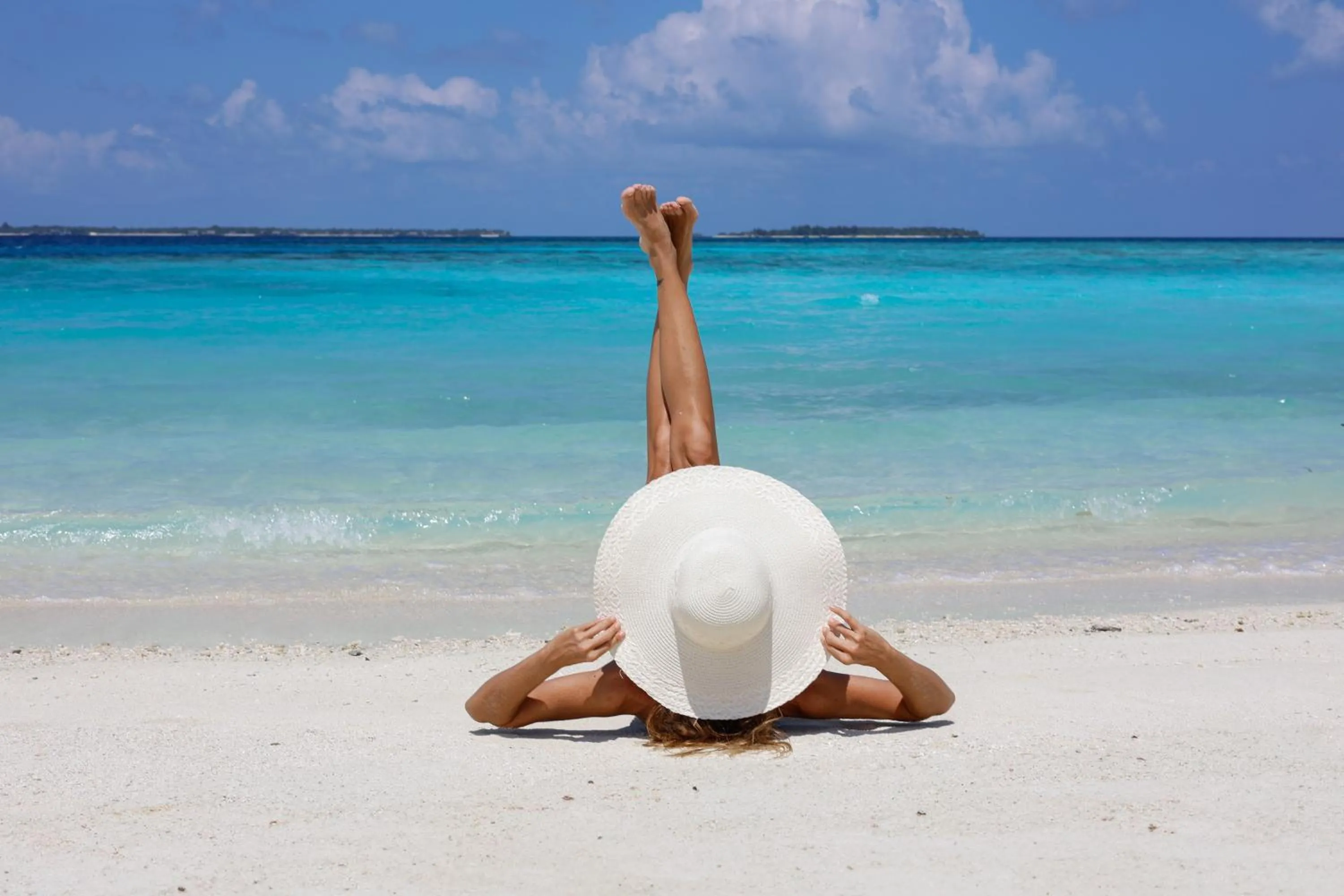 Beach in Makunudu Island- An Intimate Hideaway