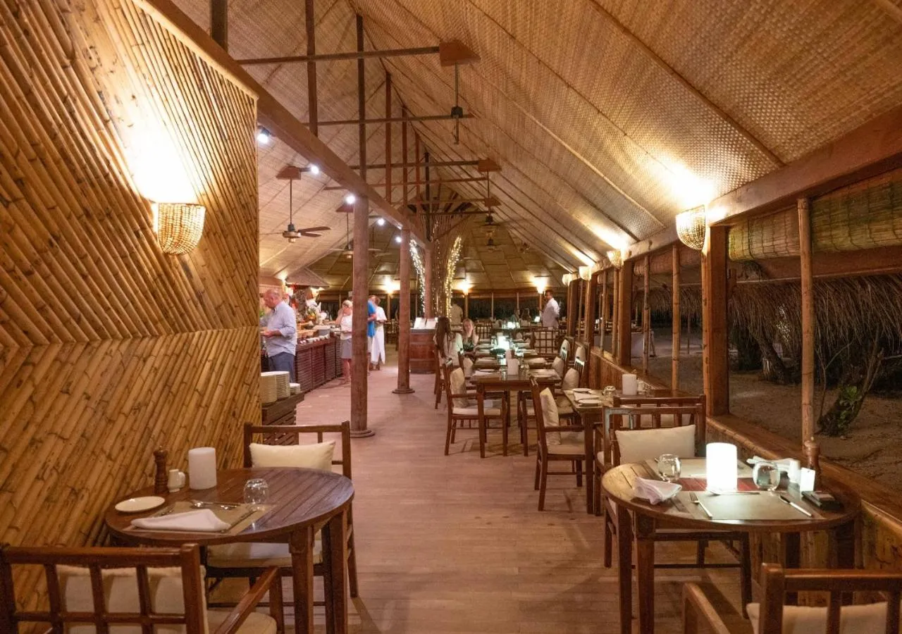 Restaurant/places to eat in Makunudu Island- An Intimate Hideaway
