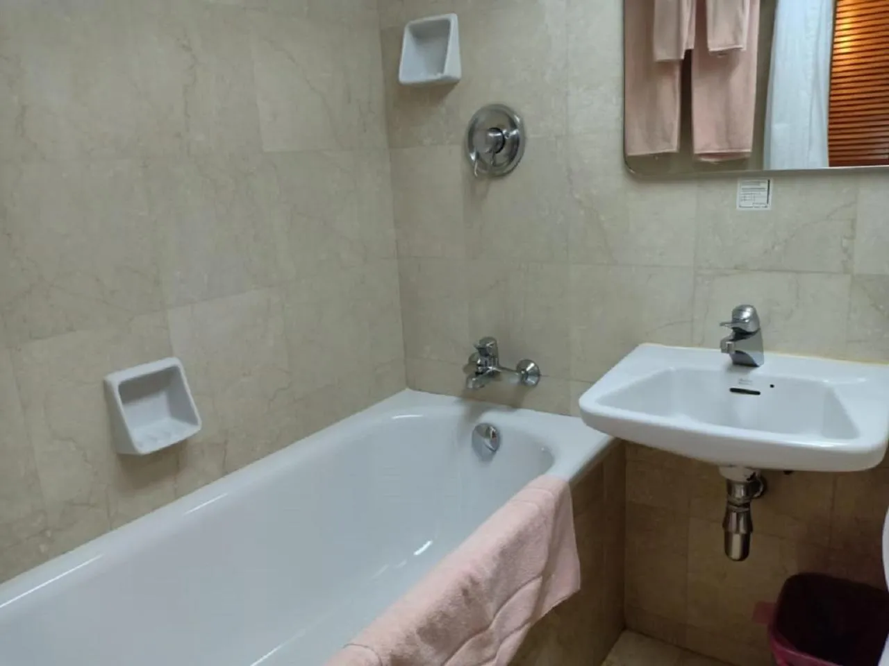 Bath in Terrace Hotel