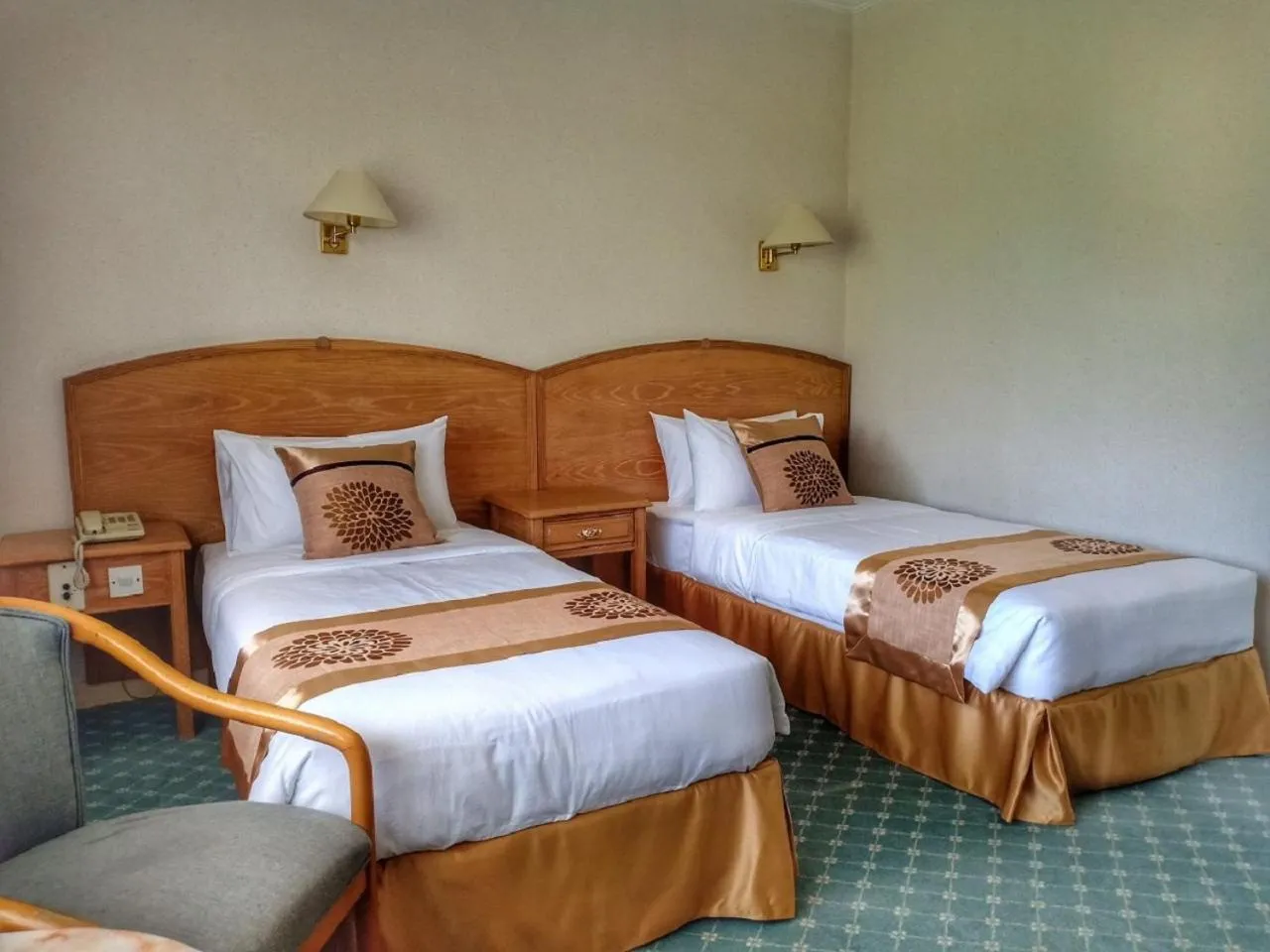 Bedroom, Bed in Terrace Hotel