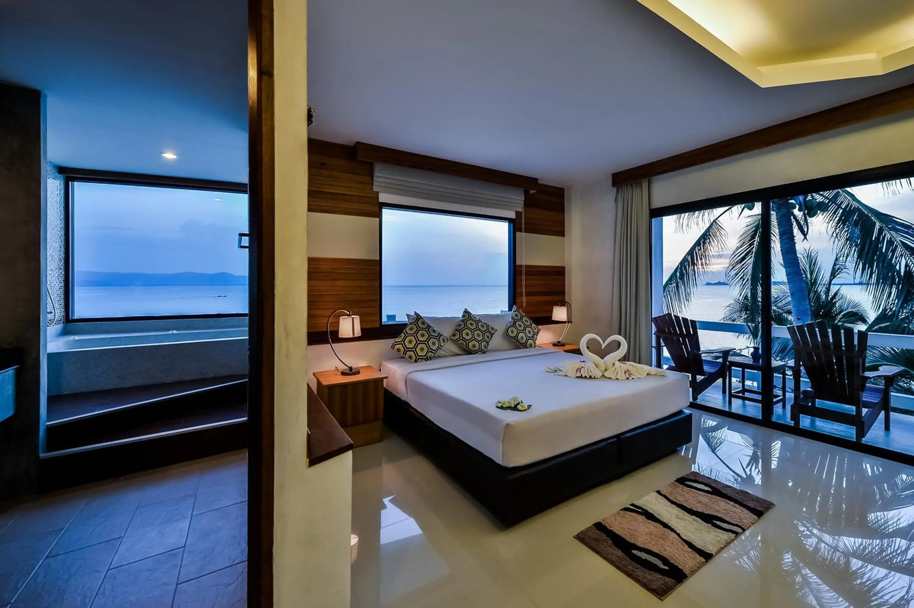 Deluxe Room - Beach Front in Neptune's Villa Deluxe Room - Beach Front in Neptune's Villa