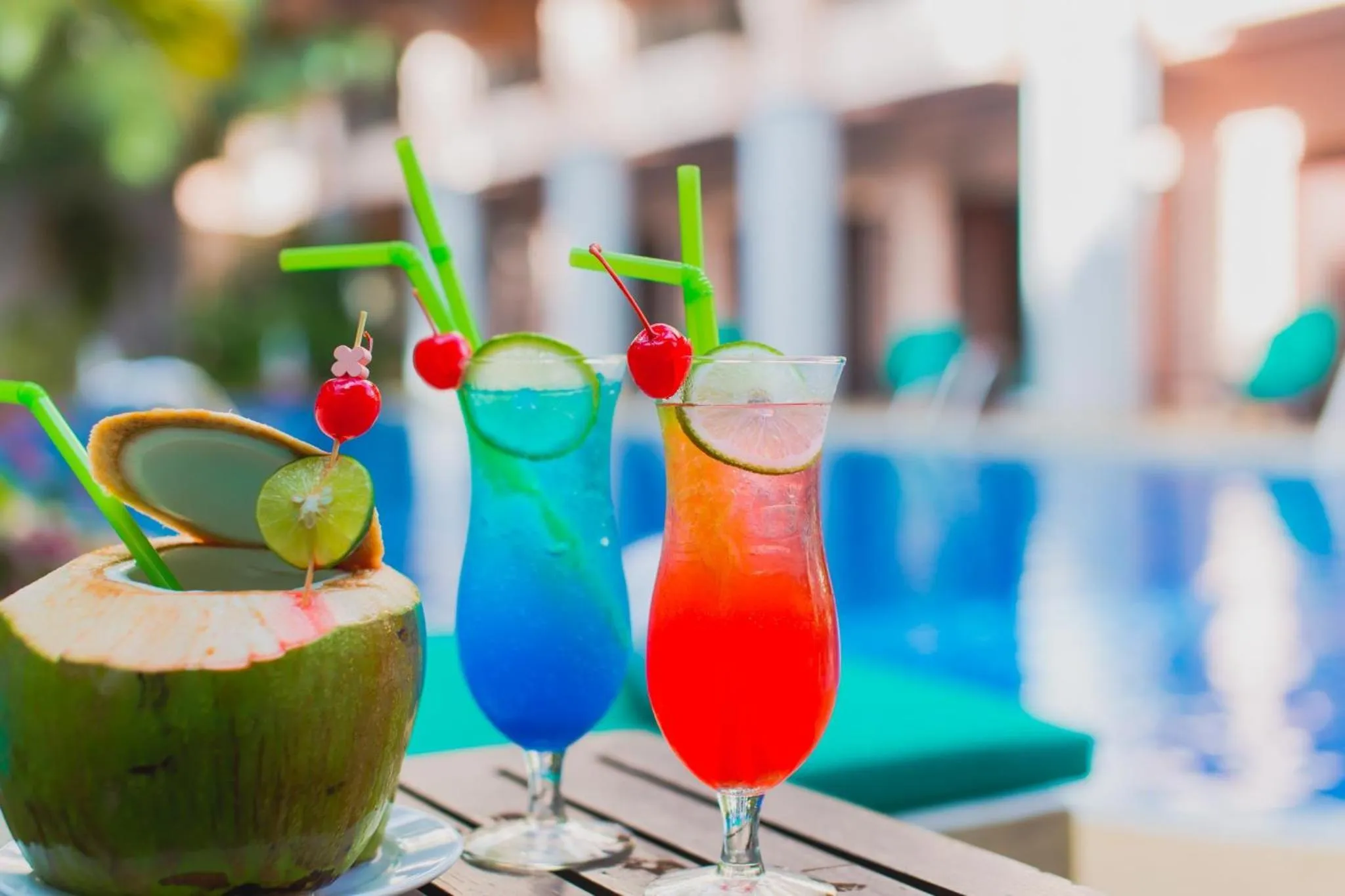 Alcoholic drinks in Thanthip Beach Resort Patong