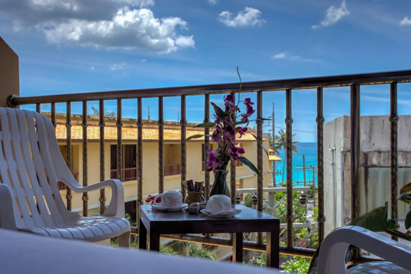 Sea view in Seven Seas Hotel Patong Beach