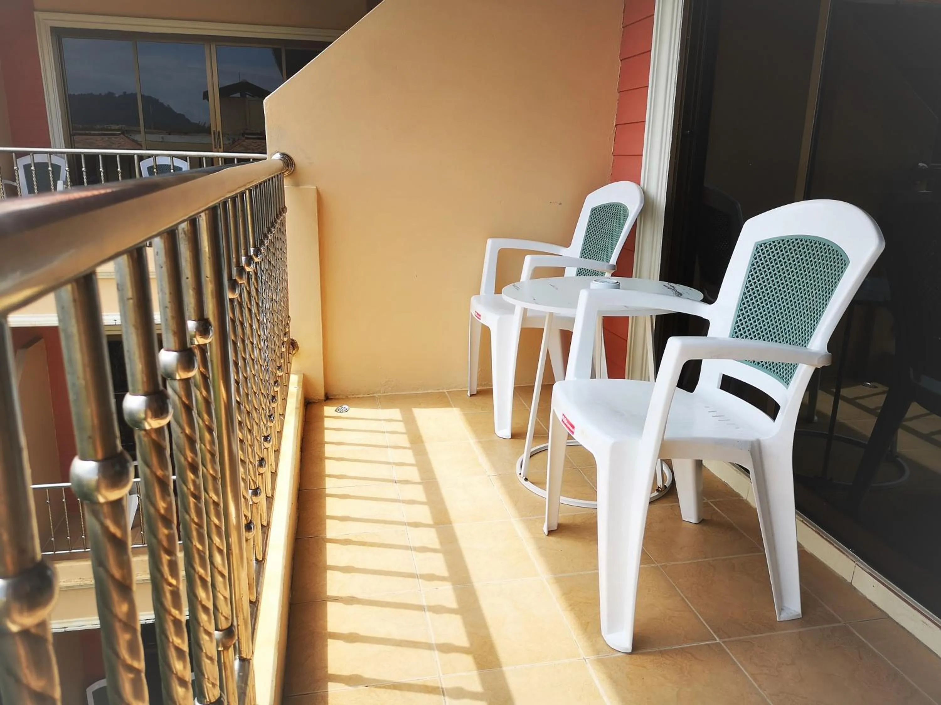 Balcony/Terrace in Seven Seas Hotel Patong Beach