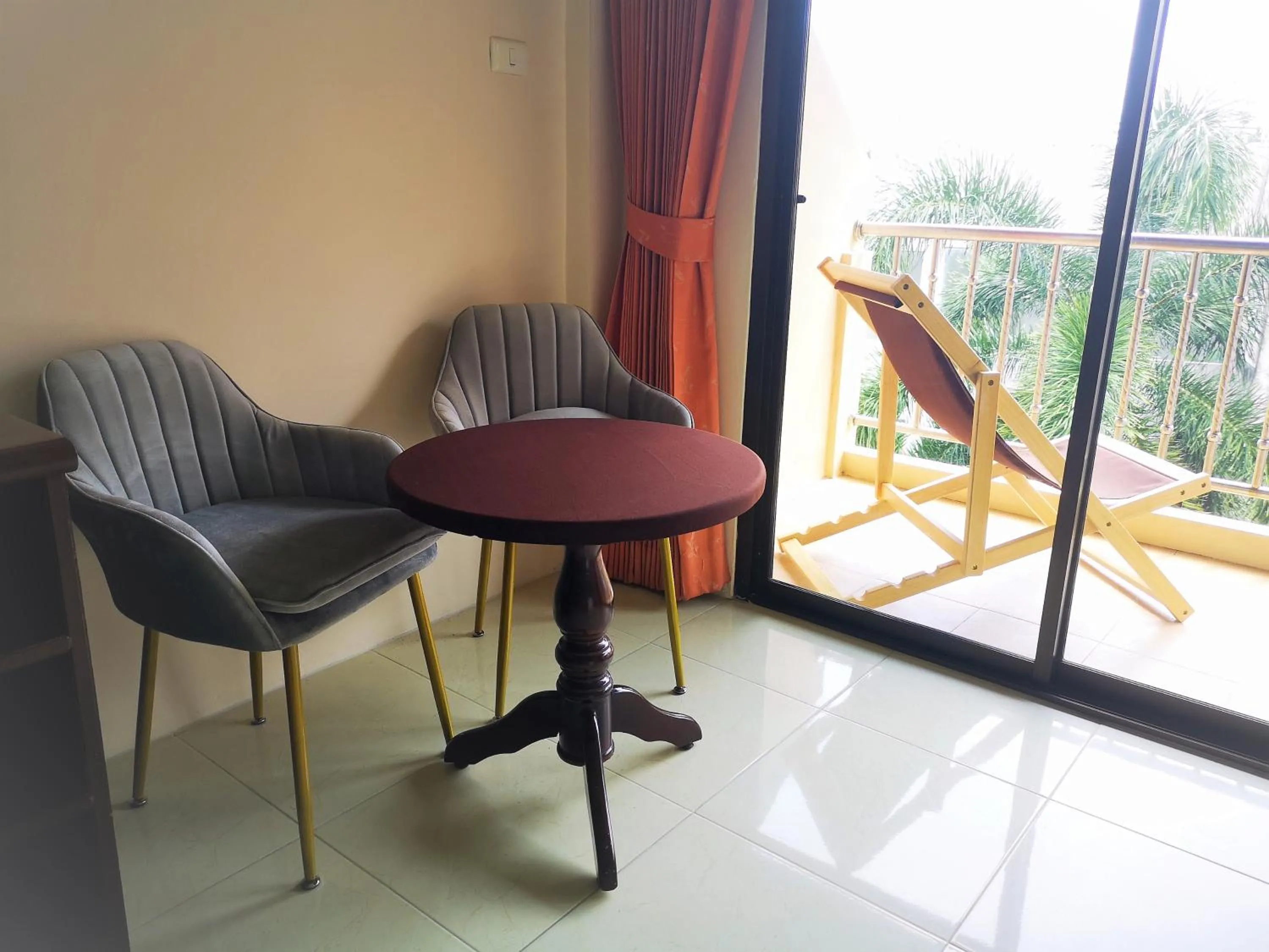 Living room in Seven Seas Hotel Patong Beach