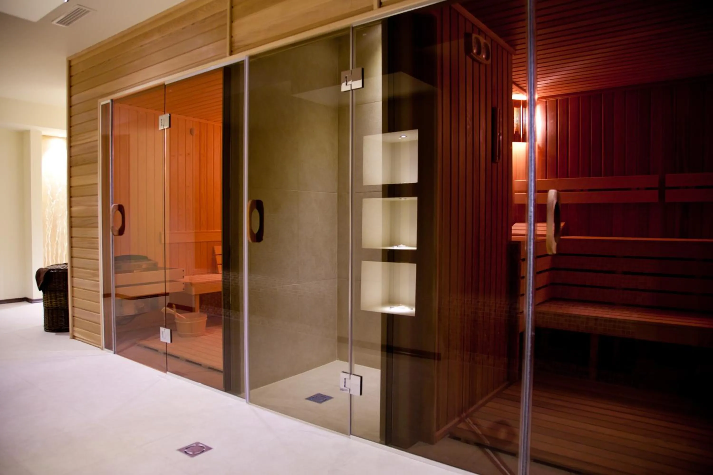 Spa and wellness centre/facilities, Bed in Lion Hotel Borovets