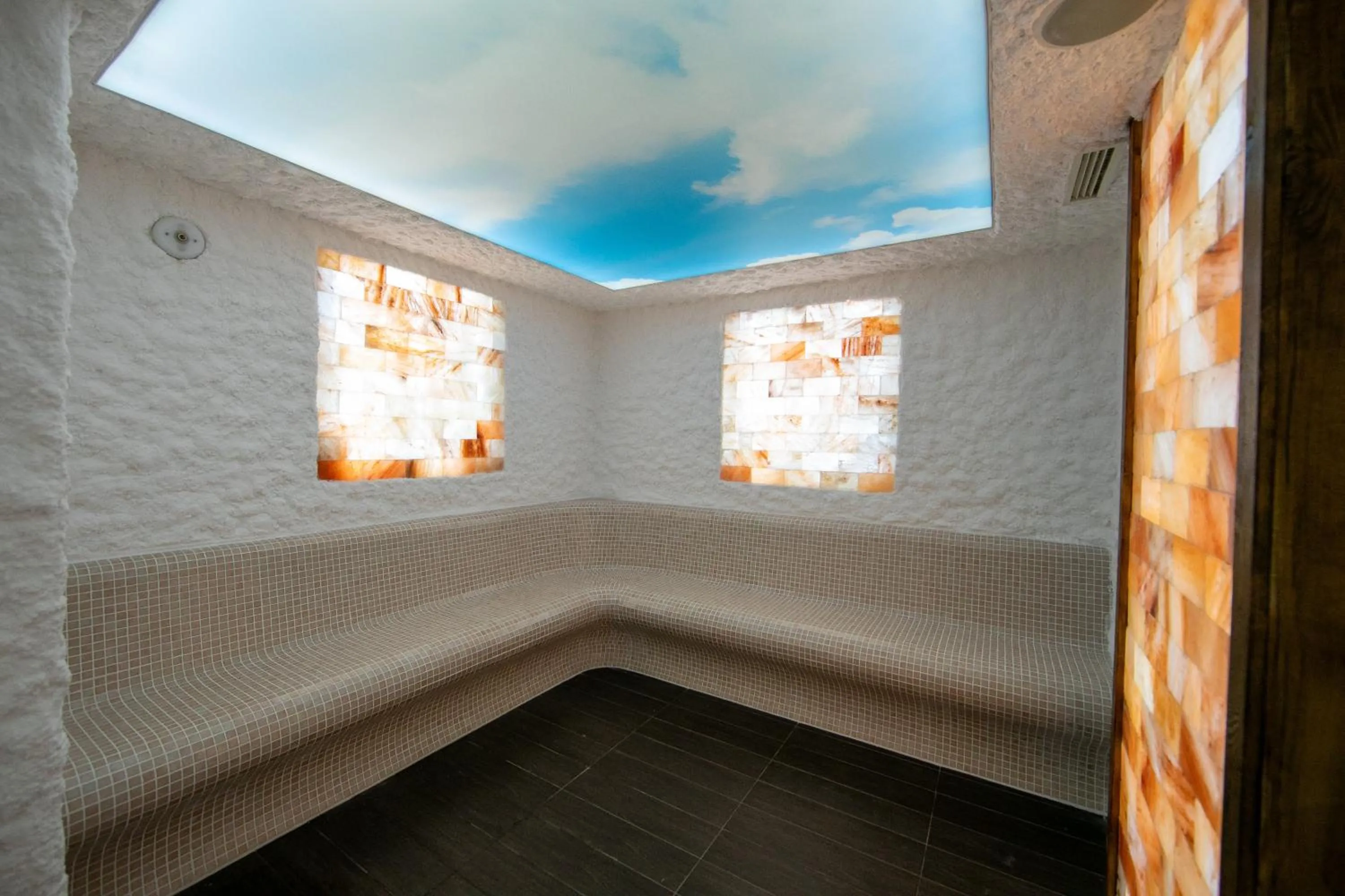 Spa and wellness centre/facilities in Lion Hotel Borovets