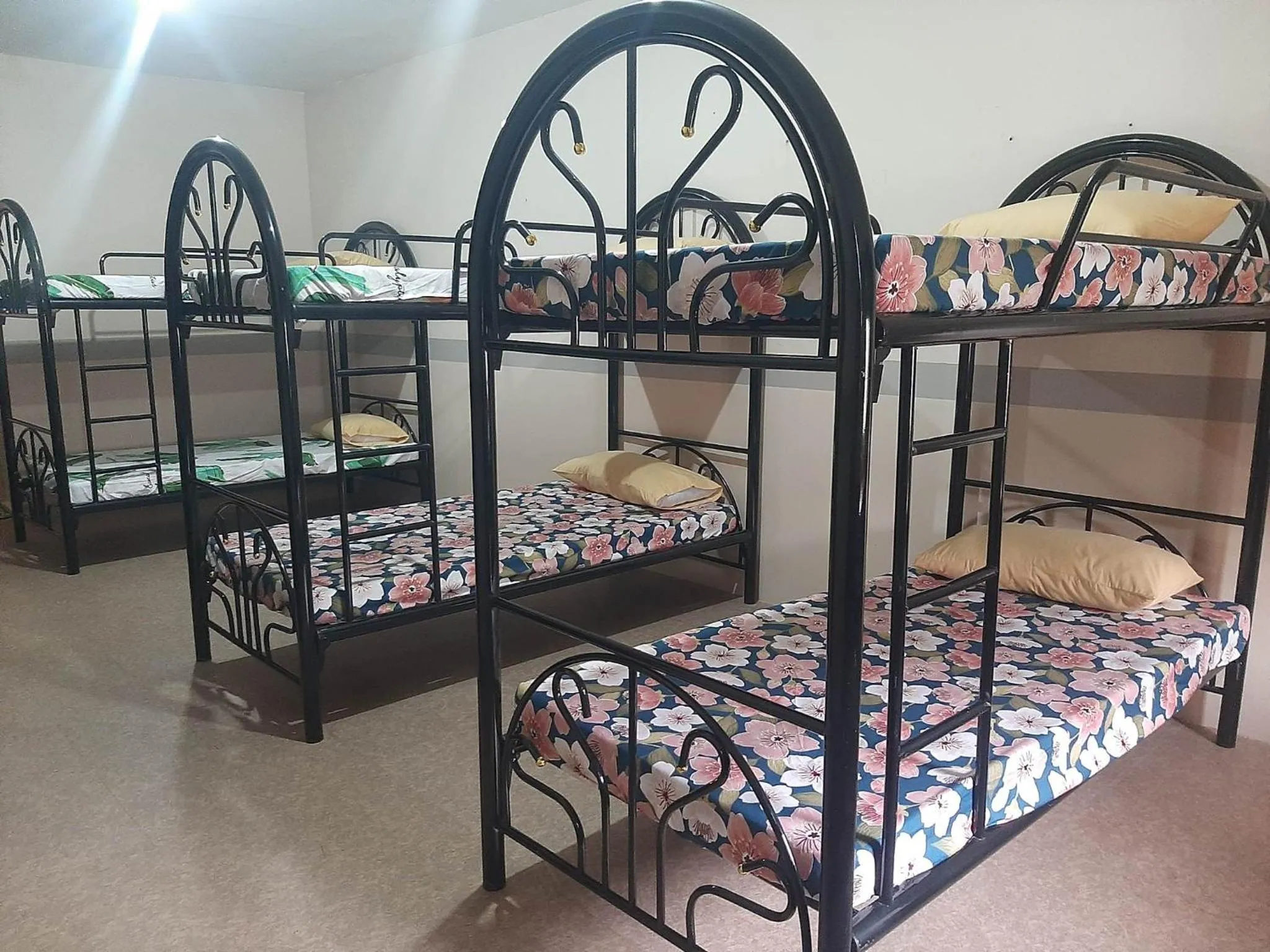 Bed in DMS Apartelle