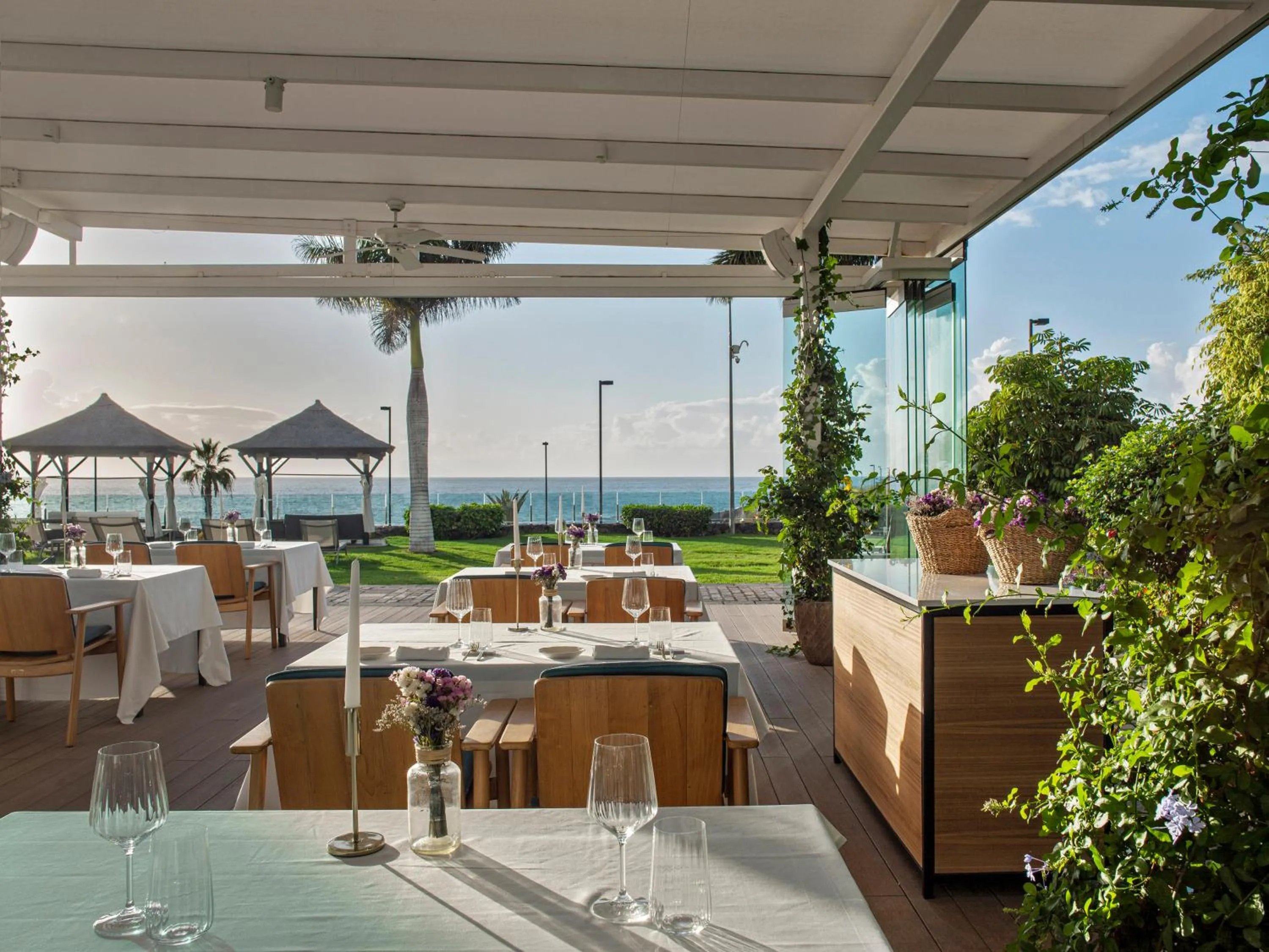 Breakfast in Red Level at Gran Melia Palacio de Isora - Adults Only