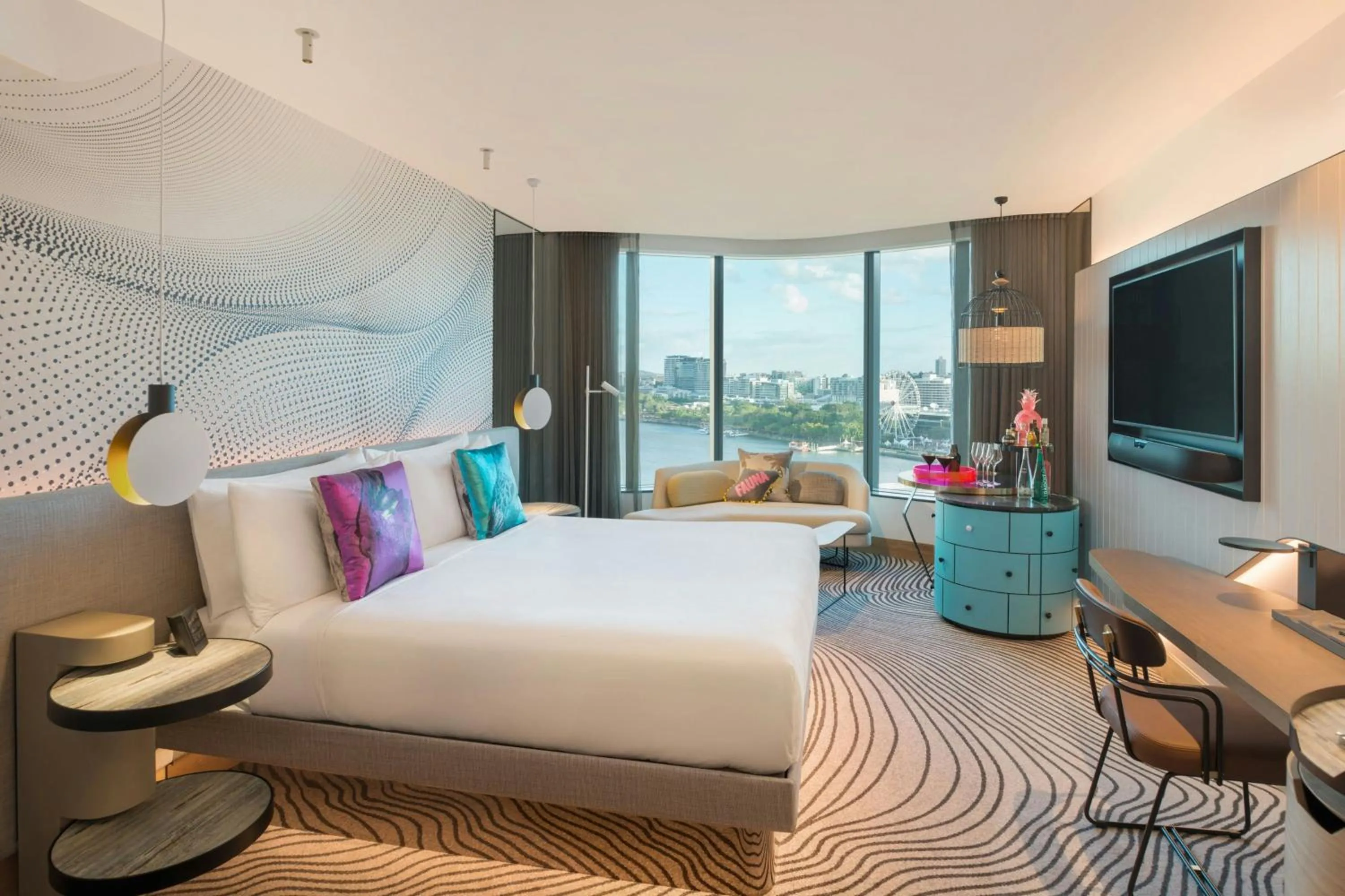 Photo of the whole room, Bed in W Brisbane